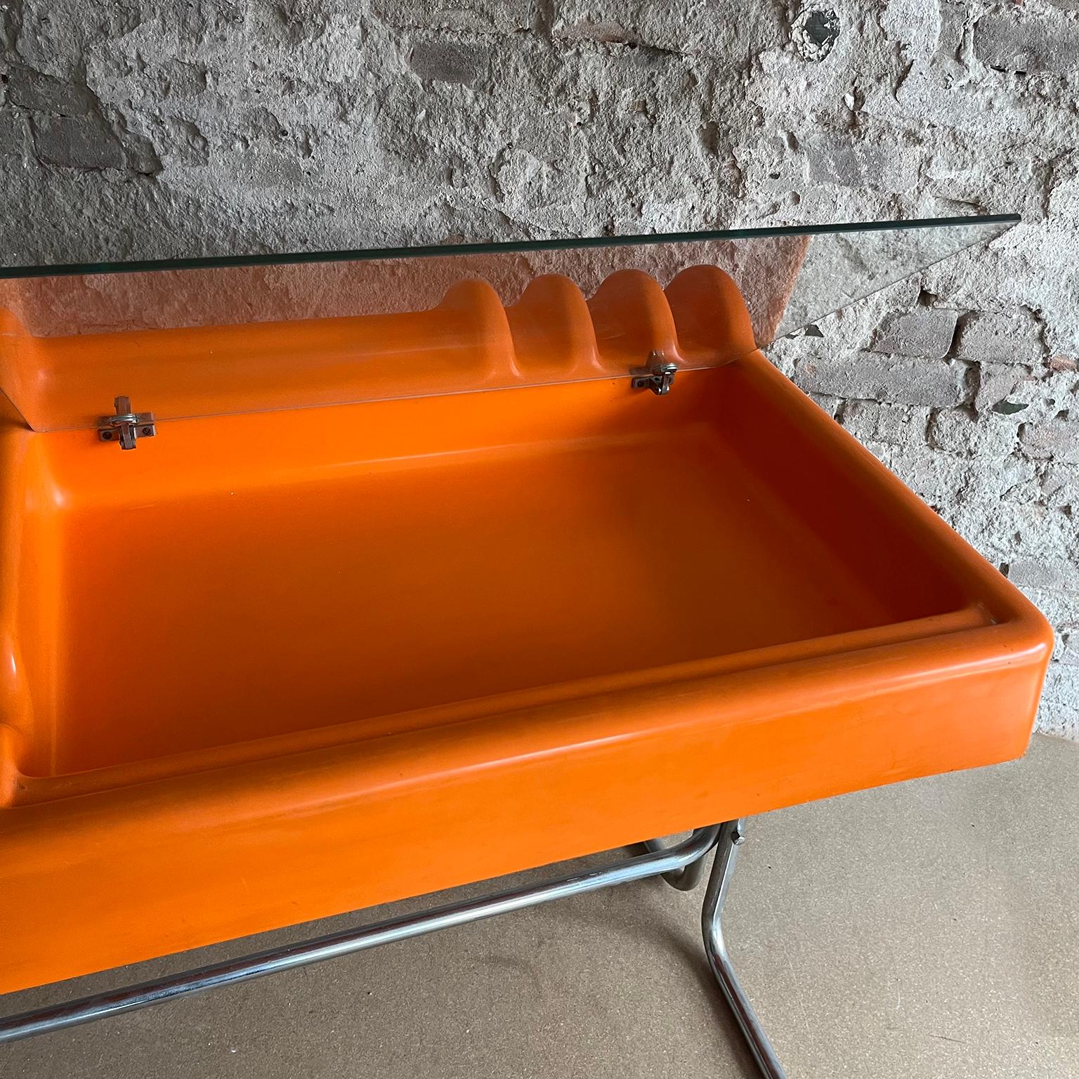 Scrivania arancione Orix Space Age di Vittorio Parigi and Nani Prina per Molteni in vendita 10