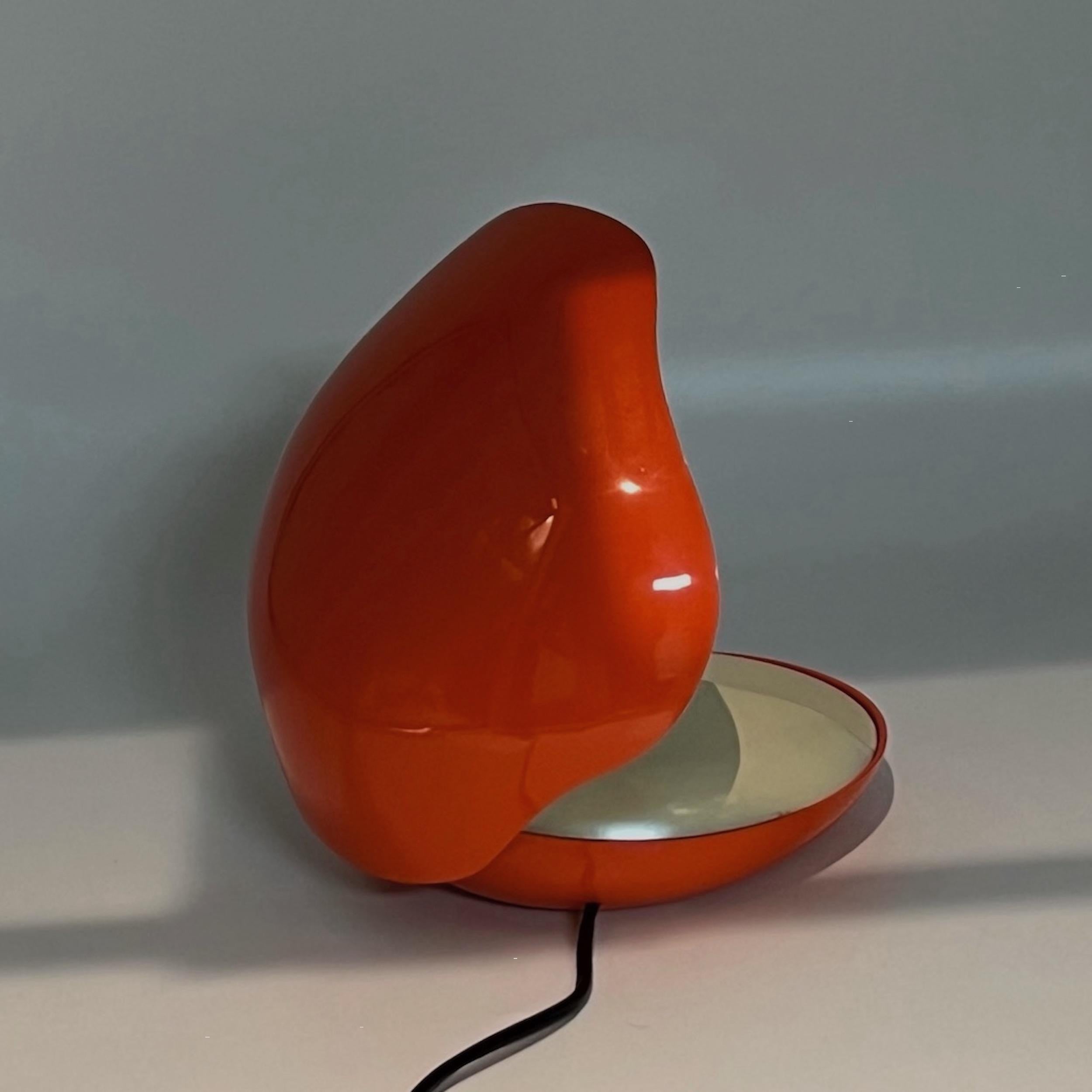Space Age Oyster Lamp in Glossy Orange Hue by Gamma 3 Italy, 1970s 1