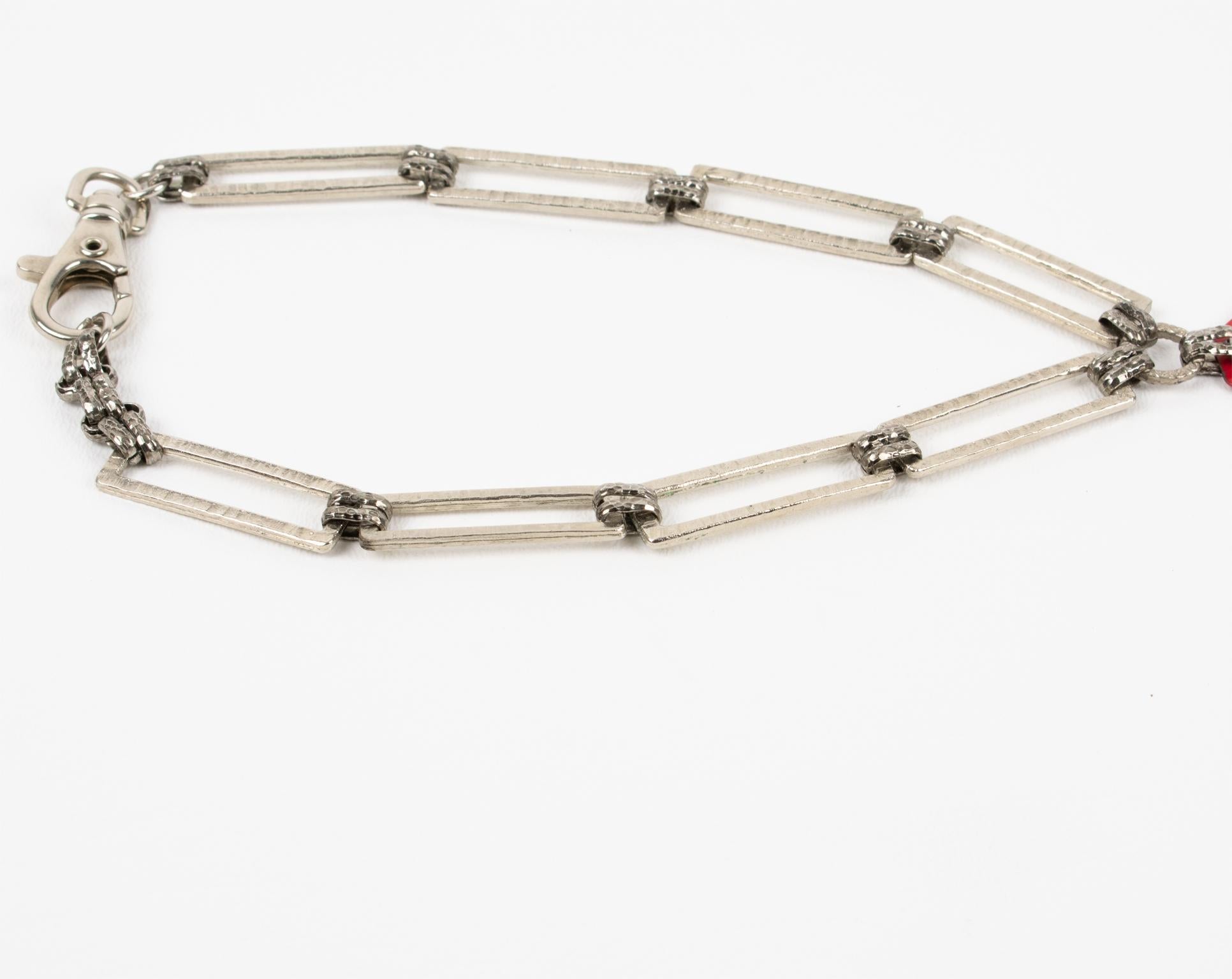 Halskette mit Kragen im Paco Rabanne-Stil des Space Age-Zeitalters mit blauem und rotem Emaille-Anhänger im Angebot 2