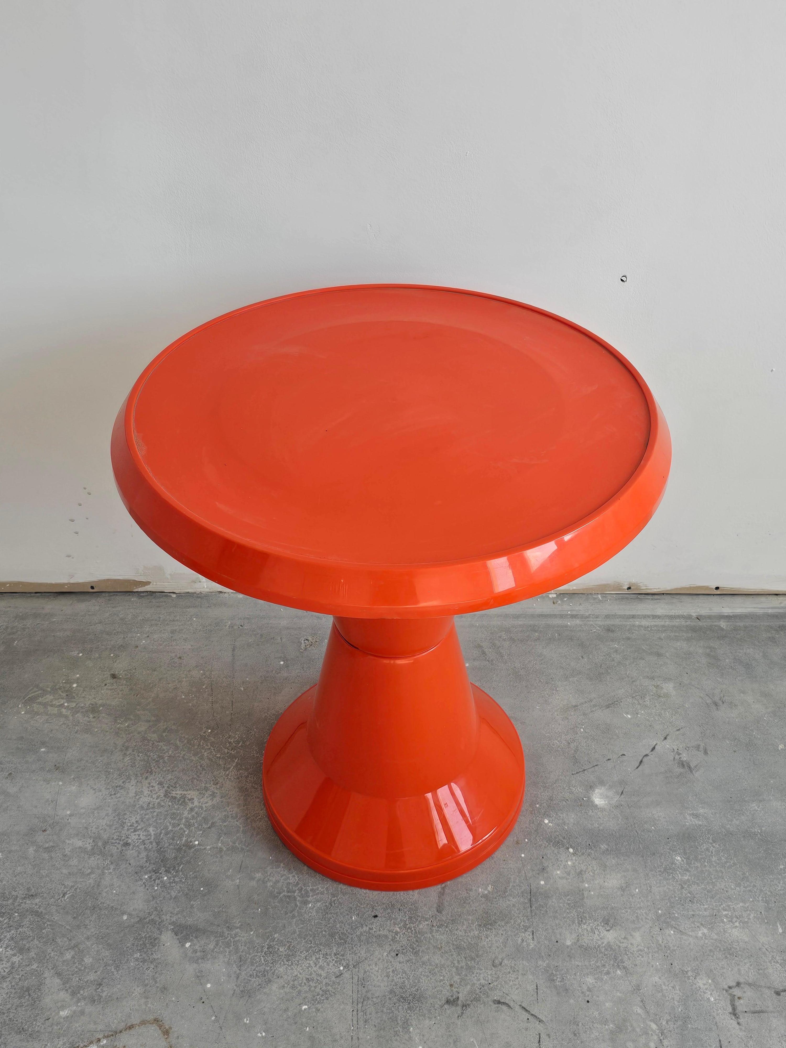 Juego de Patio de la Era Espacial 
