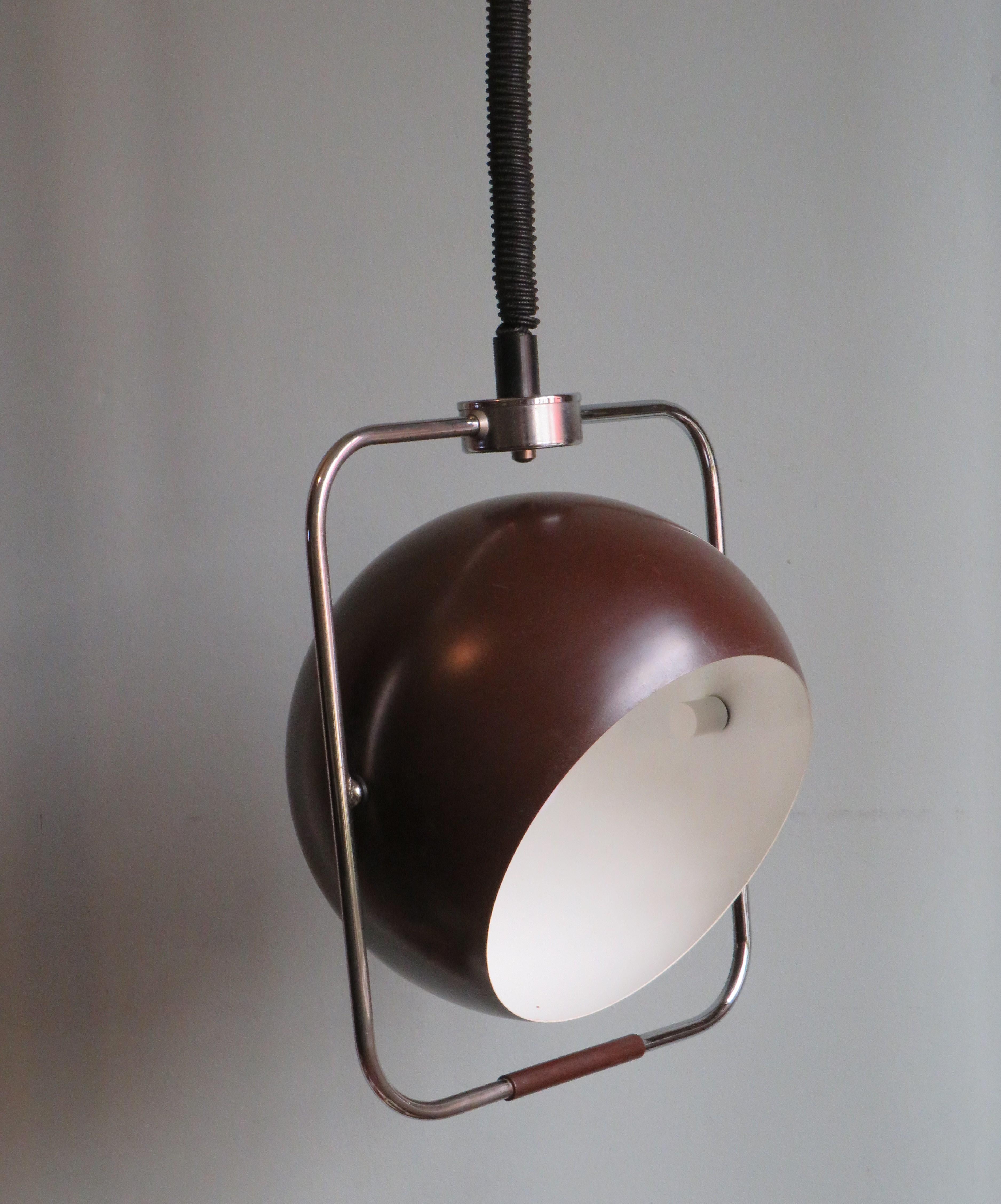 Space Age Pendant, 1960s Belgium In Good Condition For Sale In Herentals, BE