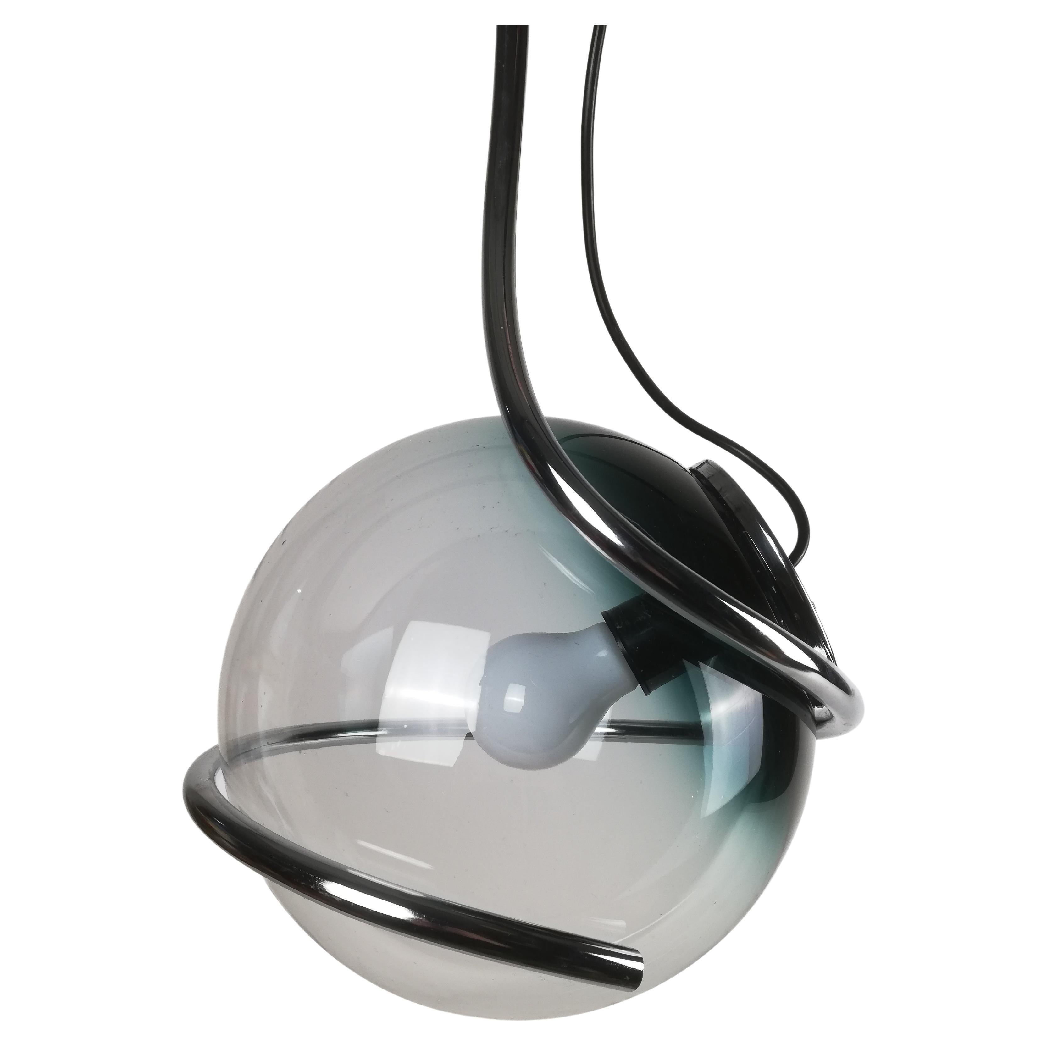 Lampe à suspension de l'ère spatiale attribuée à Fabio Lenci en chrome et verre de Murano en vente