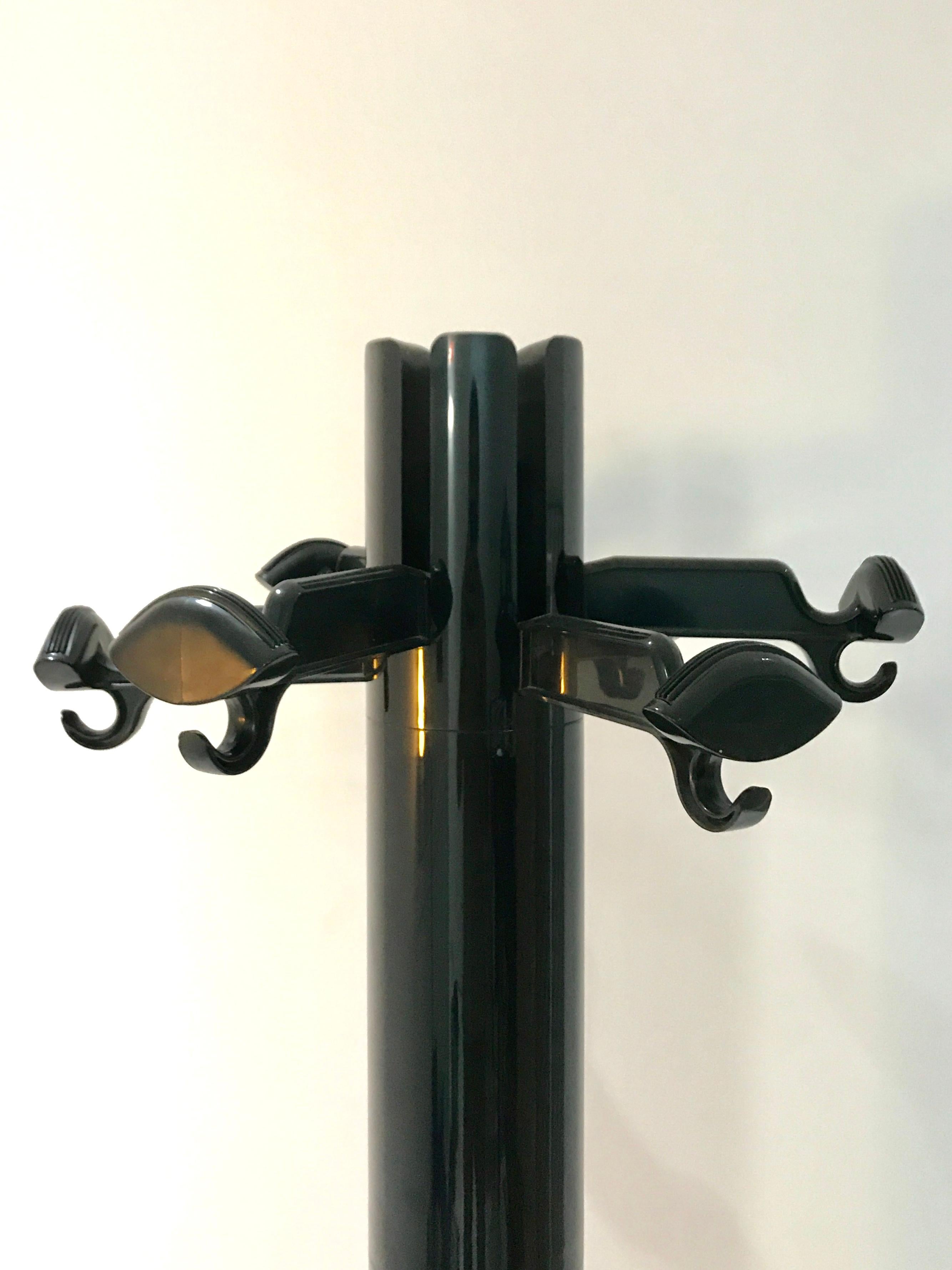 Iconic black ABS plastic coat stand with six foldable hooks and base with manufacturers stamp. Designed, 1972.
Giancarlo Piretti for Anonima Castelli.