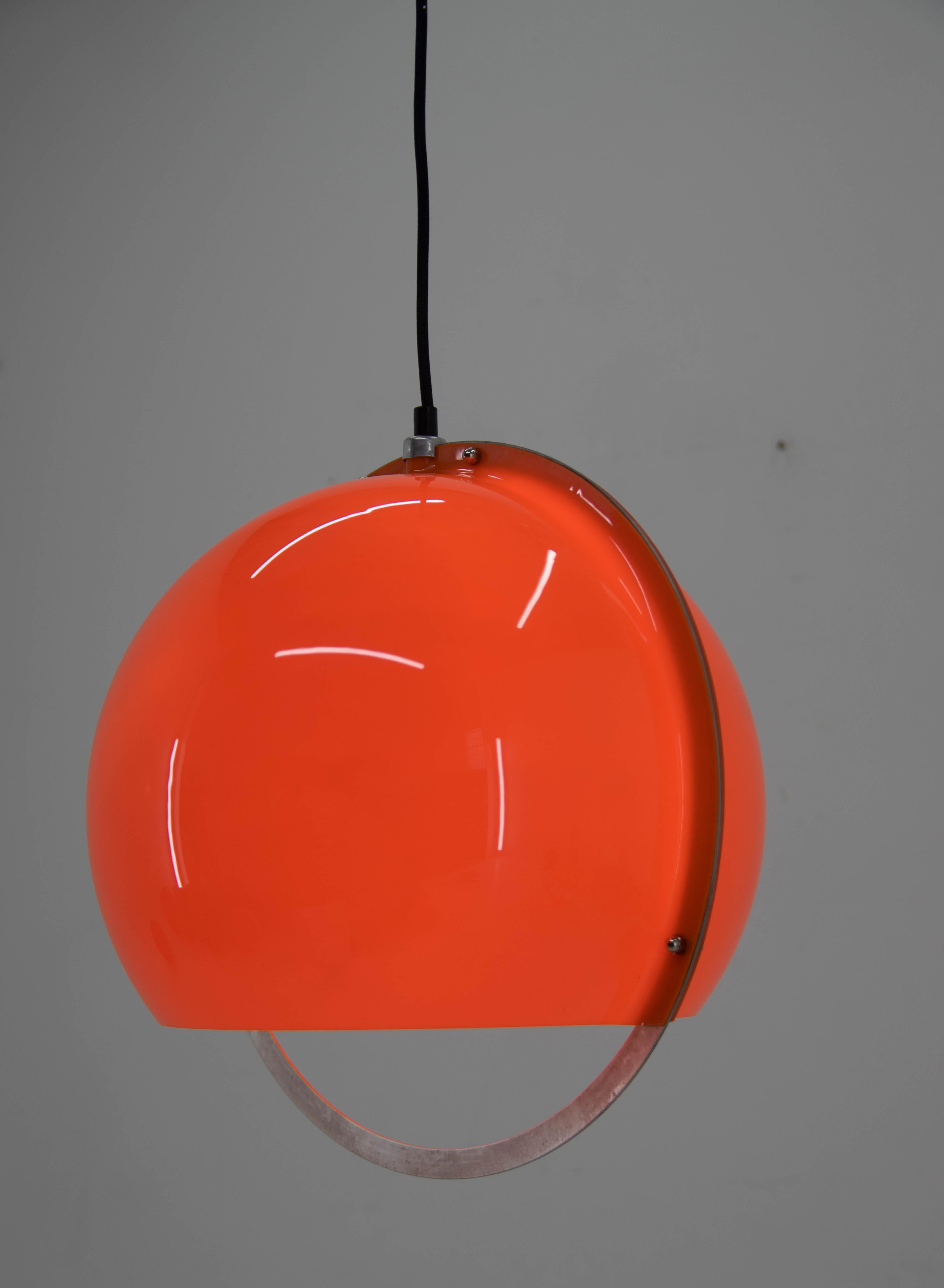 Italian Space Age Plastic Pendant, Italy, 1960s For Sale