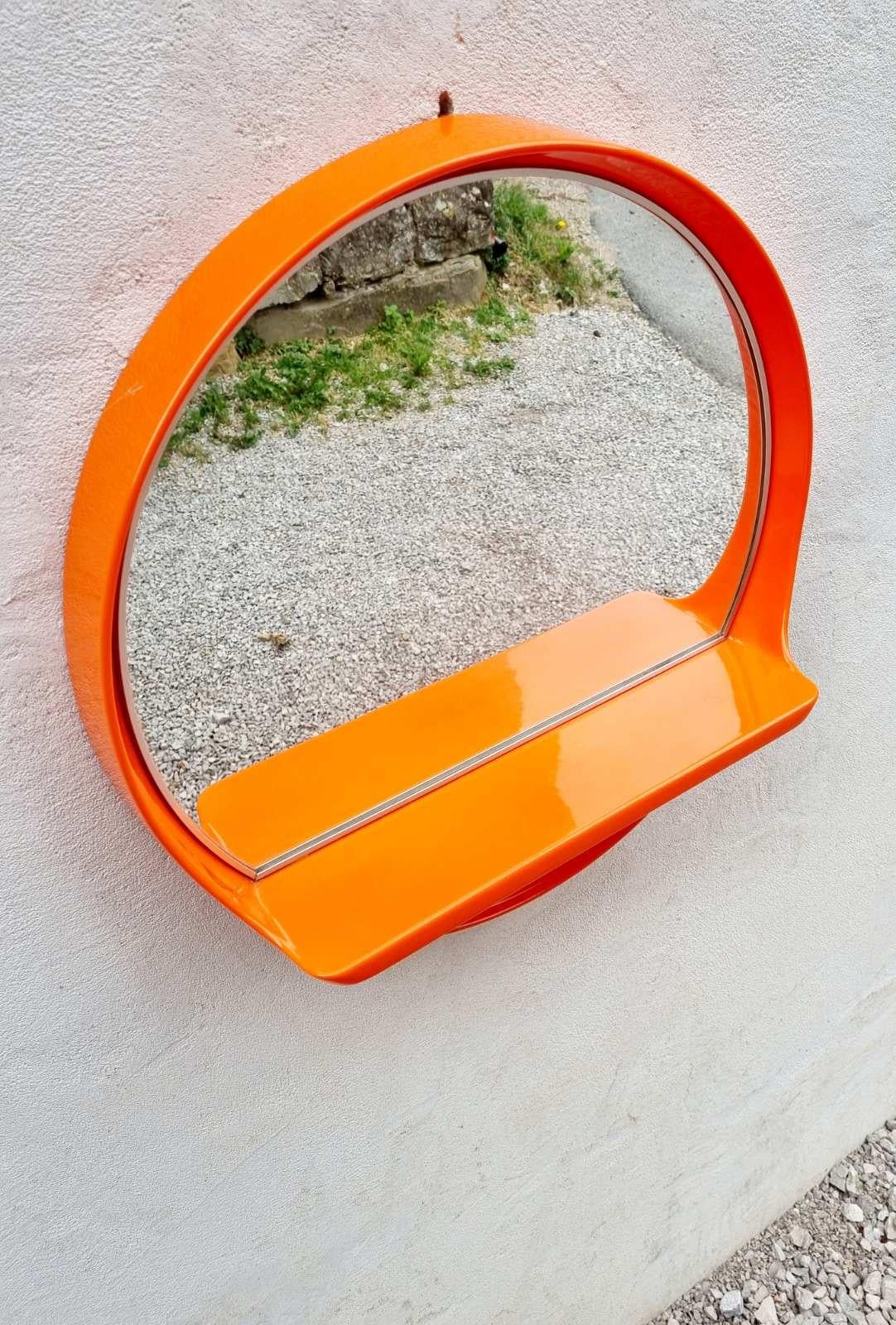 circle mirror with shelf