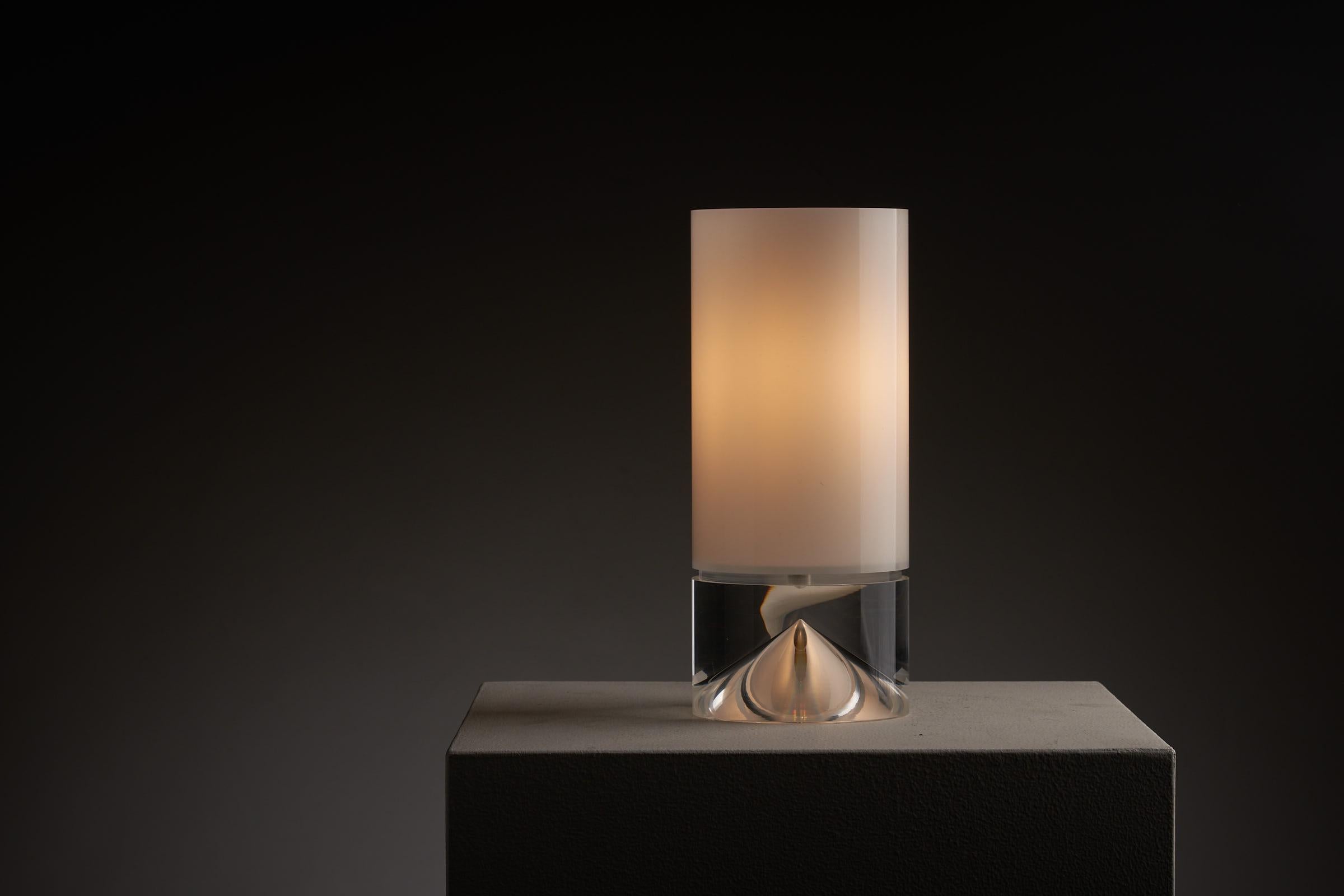 Hand-Crafted Space Age Plexiglass Table Lamp by Cosack For Sale