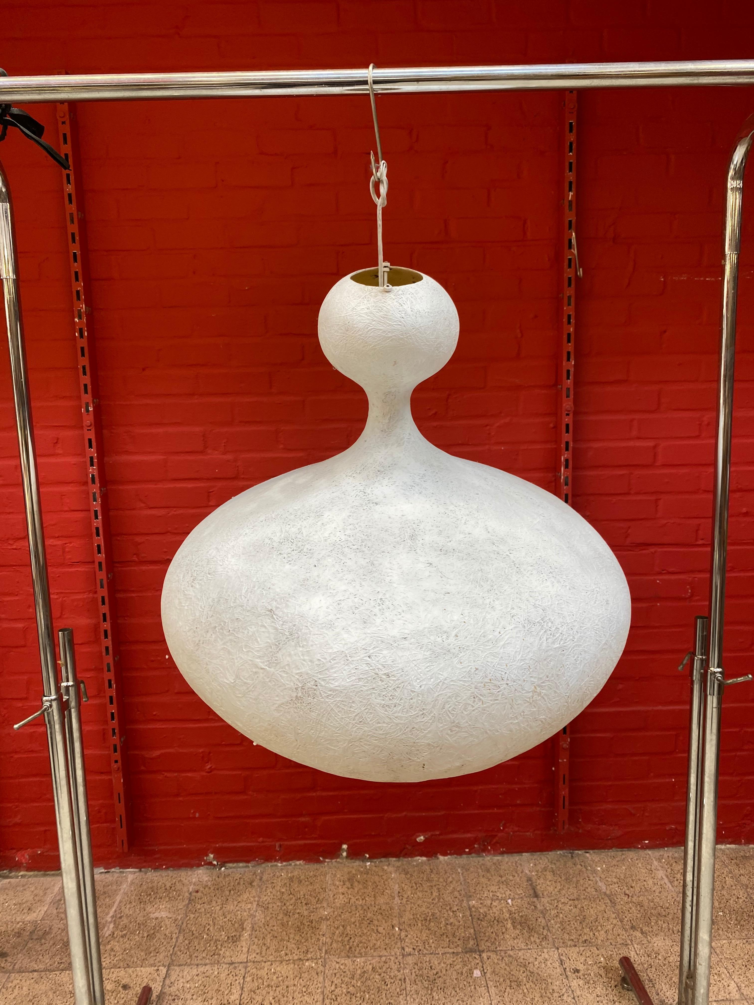 Mid-20th Century Space Age Popdesign Free-Form Fiberglass Chandelier, circa 1960/1970