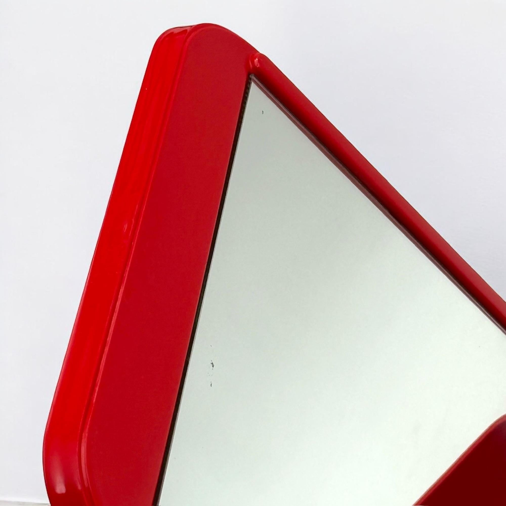 Space Age Portable Vanity Box with Mirror by Makio Hasuike for Gedy, 70s In Good Condition For Sale In San Benedetto Del Tronto, IT