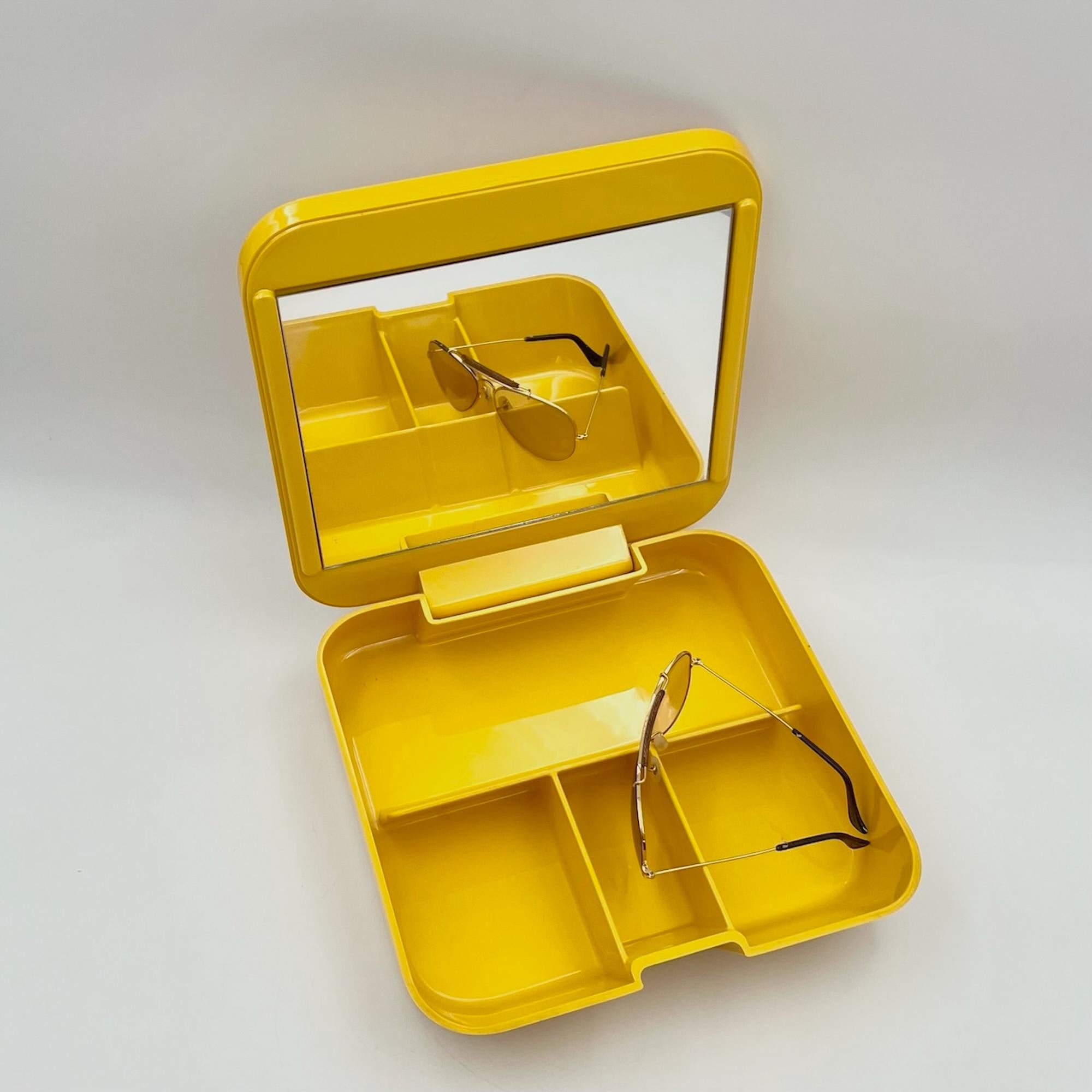 Plastic Space Age Portable Vanity Set by Makio Hasuike for Gedy in Vibrant Yellow, 70s