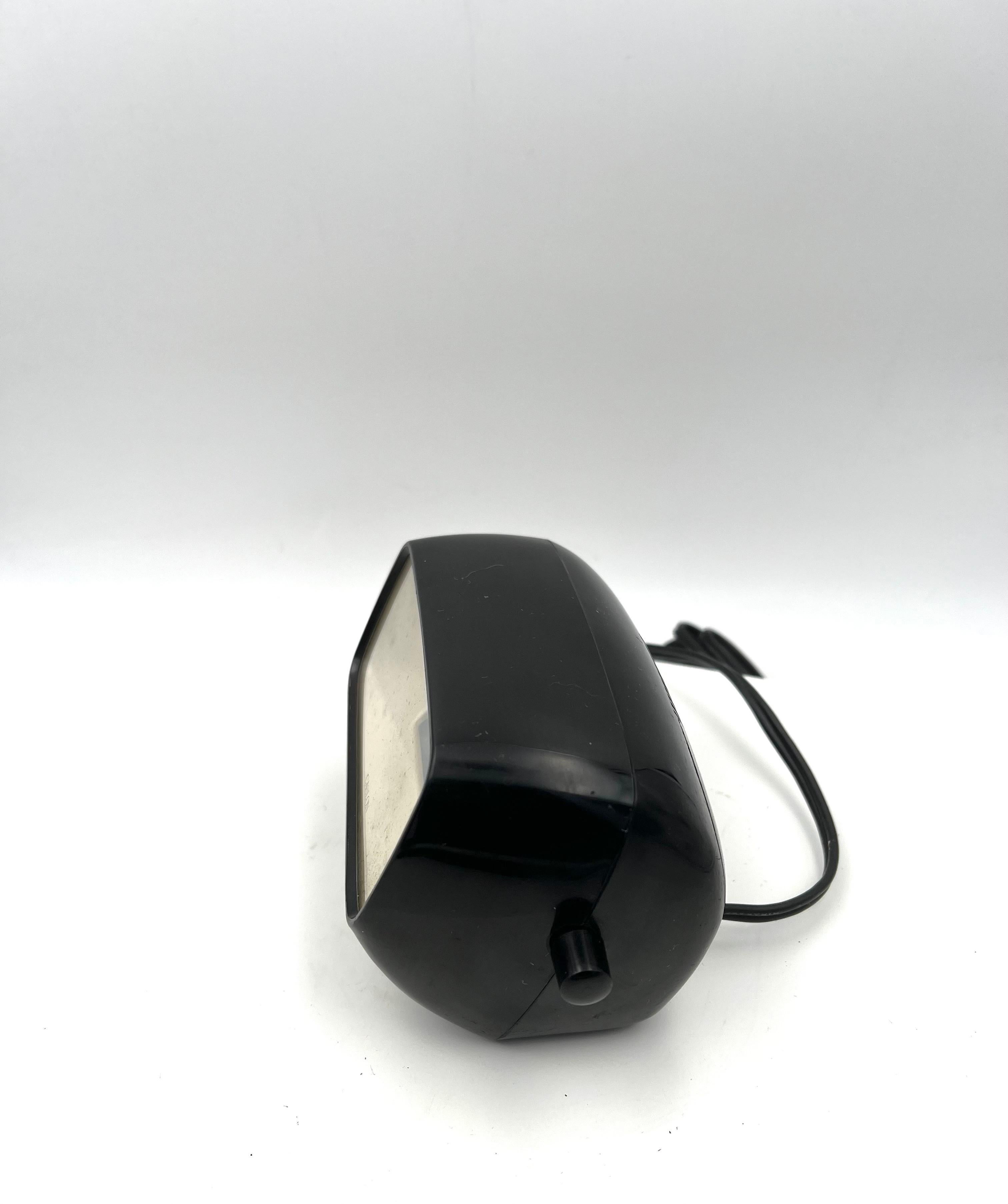 Space Age Rare Flip Electric Clock by Caslon In Good Condition In San Diego, CA