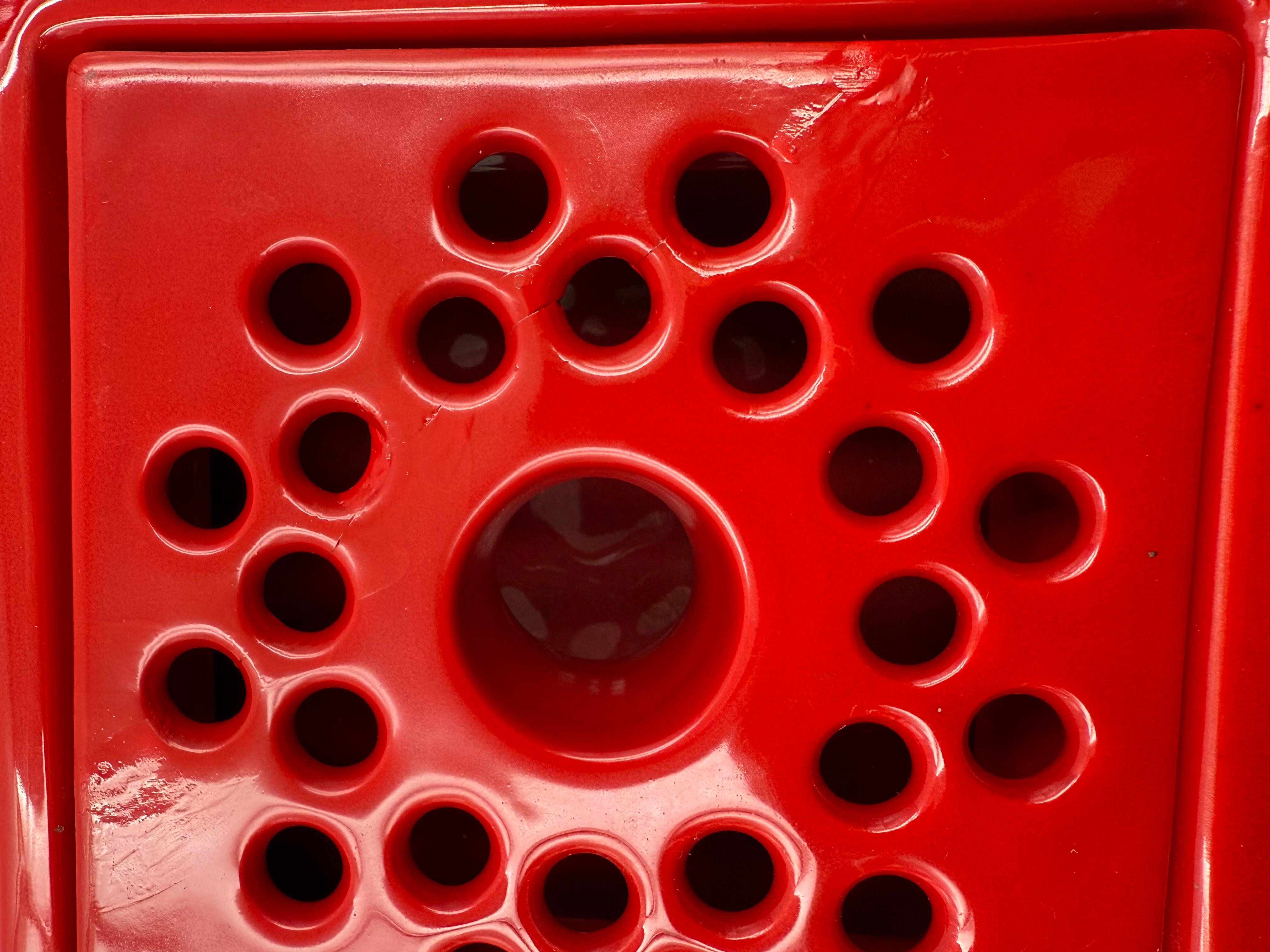 Cendrier en céramique rouge de l'ère Space, Studio AGE, Gabbianelli Italie vers 1970 en vente 11