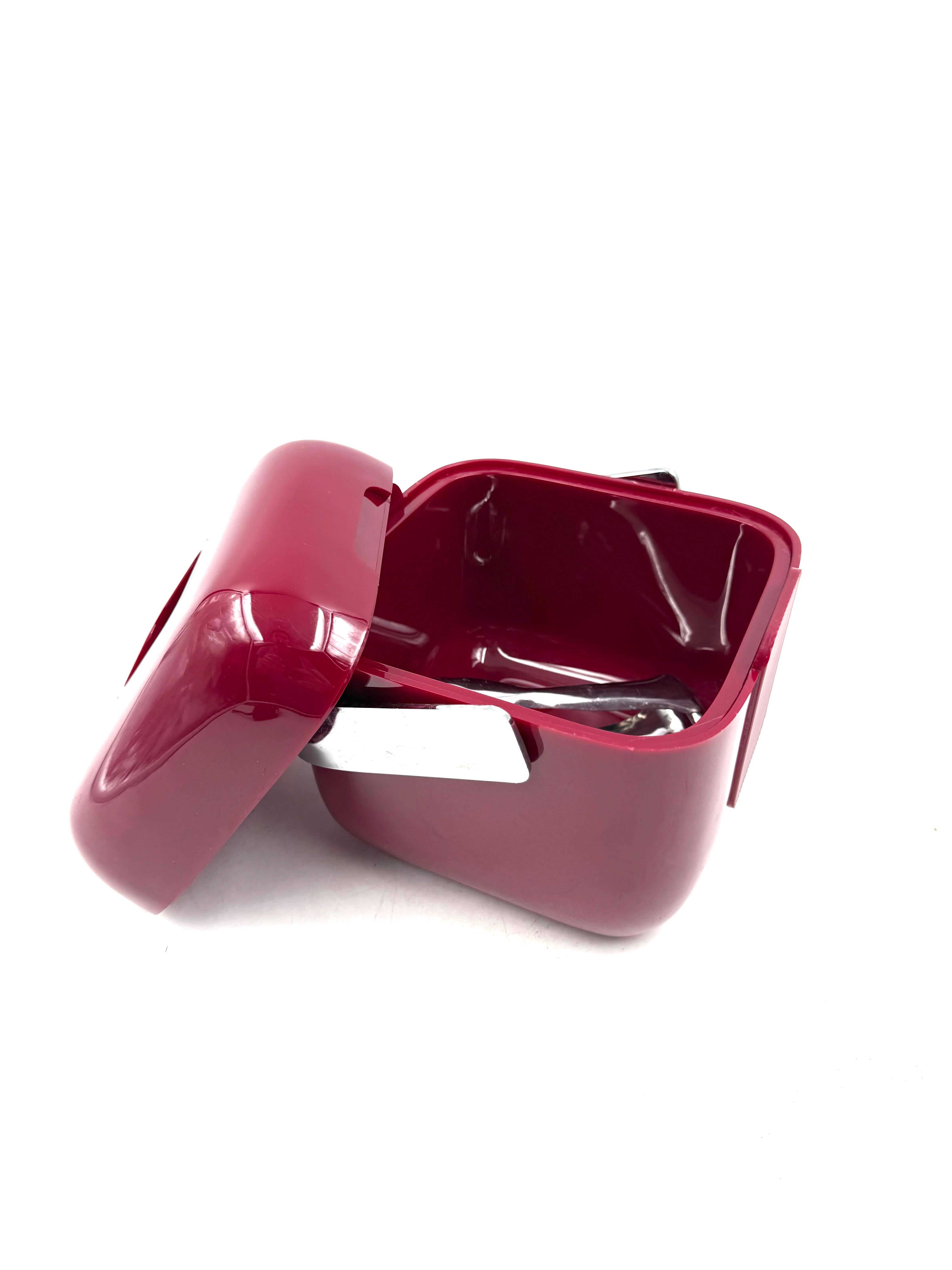 Space age red Ice Bucket, Guzzini Italy, ca. 1970s For Sale 12