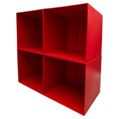 Space-Age Cubo de plástico rojo Estantería modular Almacenamiento de discos