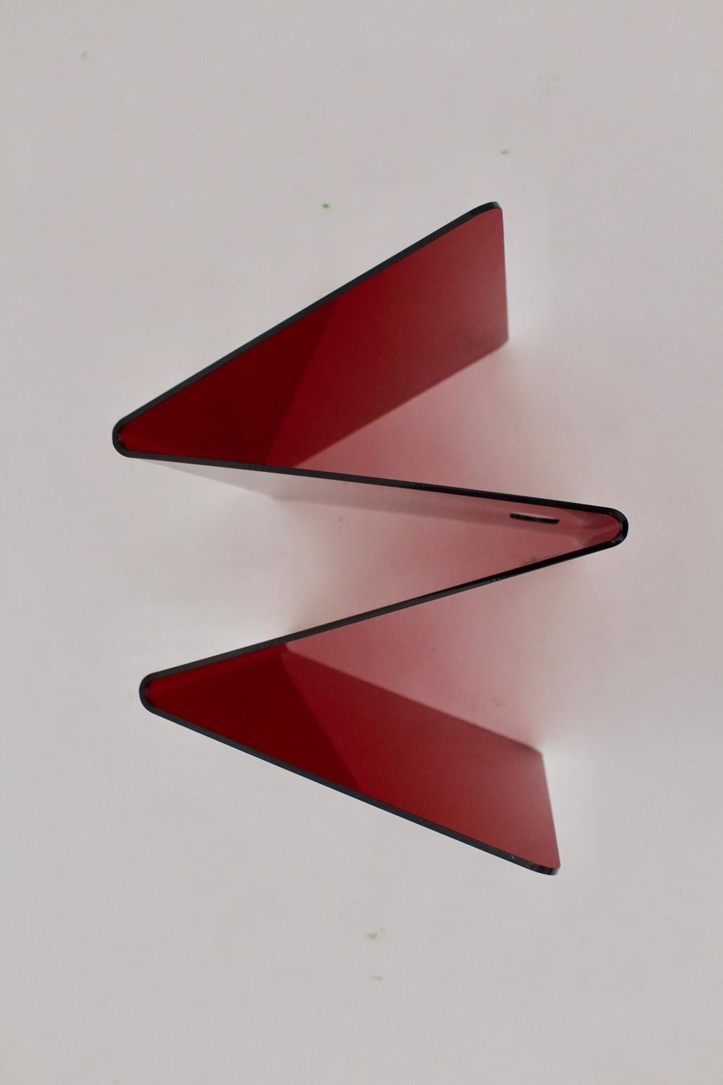 Space Age Red Plexiglass Vintage Magazine Rack, 1970s In Good Condition For Sale In Vienna, AT