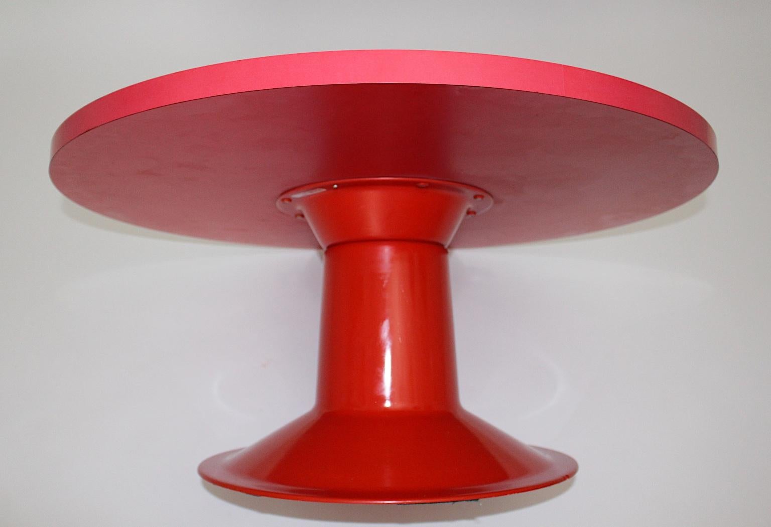 Finnish Space Age Red Vintage Lounge Chairs Saturn Pink Sofa Table Yrjö Kukkapuro, 1960s For Sale