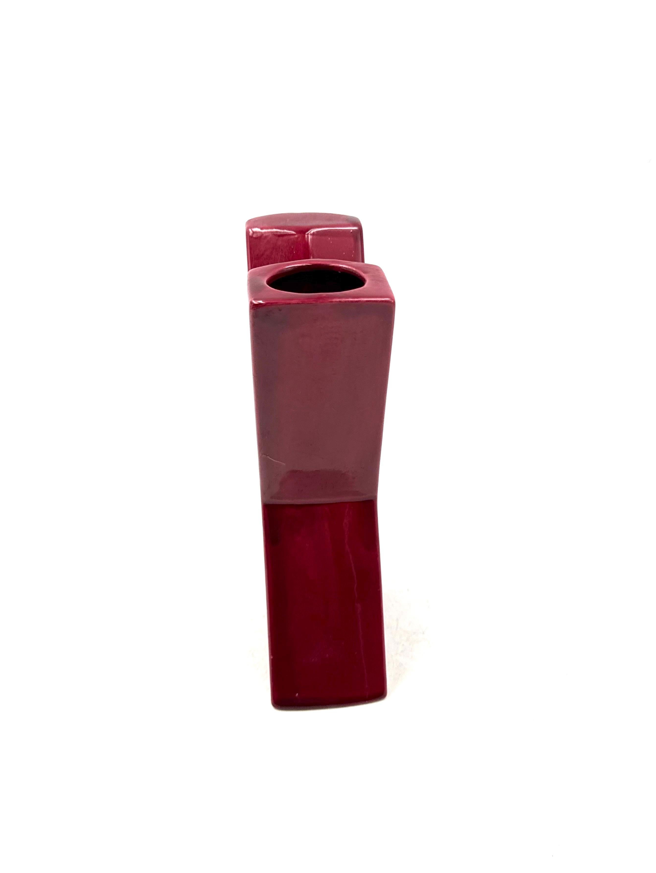 Late 20th Century Space age red X letter shaped ceramic solifleur vase, Marcel Radureau ca. 1970 in vendita