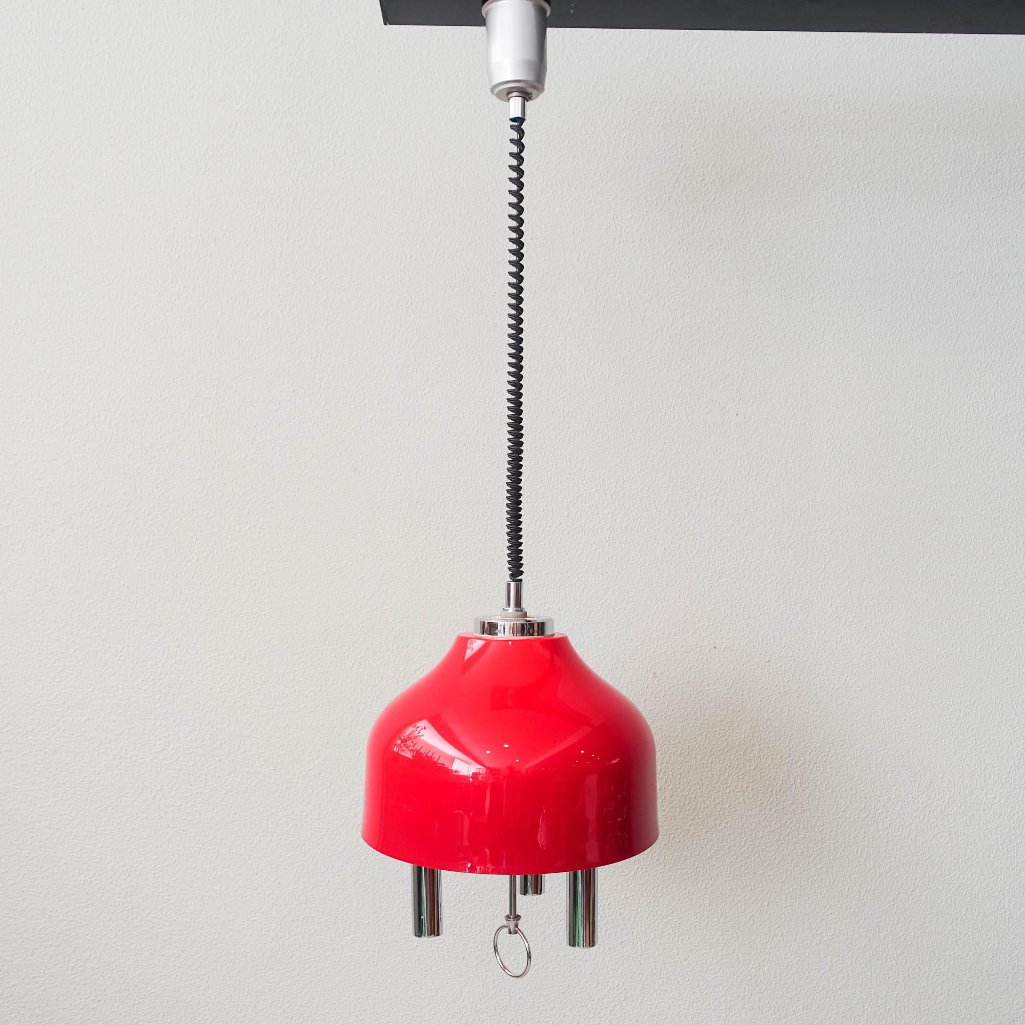 Space Age Rise and Fall Pendant Lamp, 1970's In Good Condition For Sale In Lisboa, PT