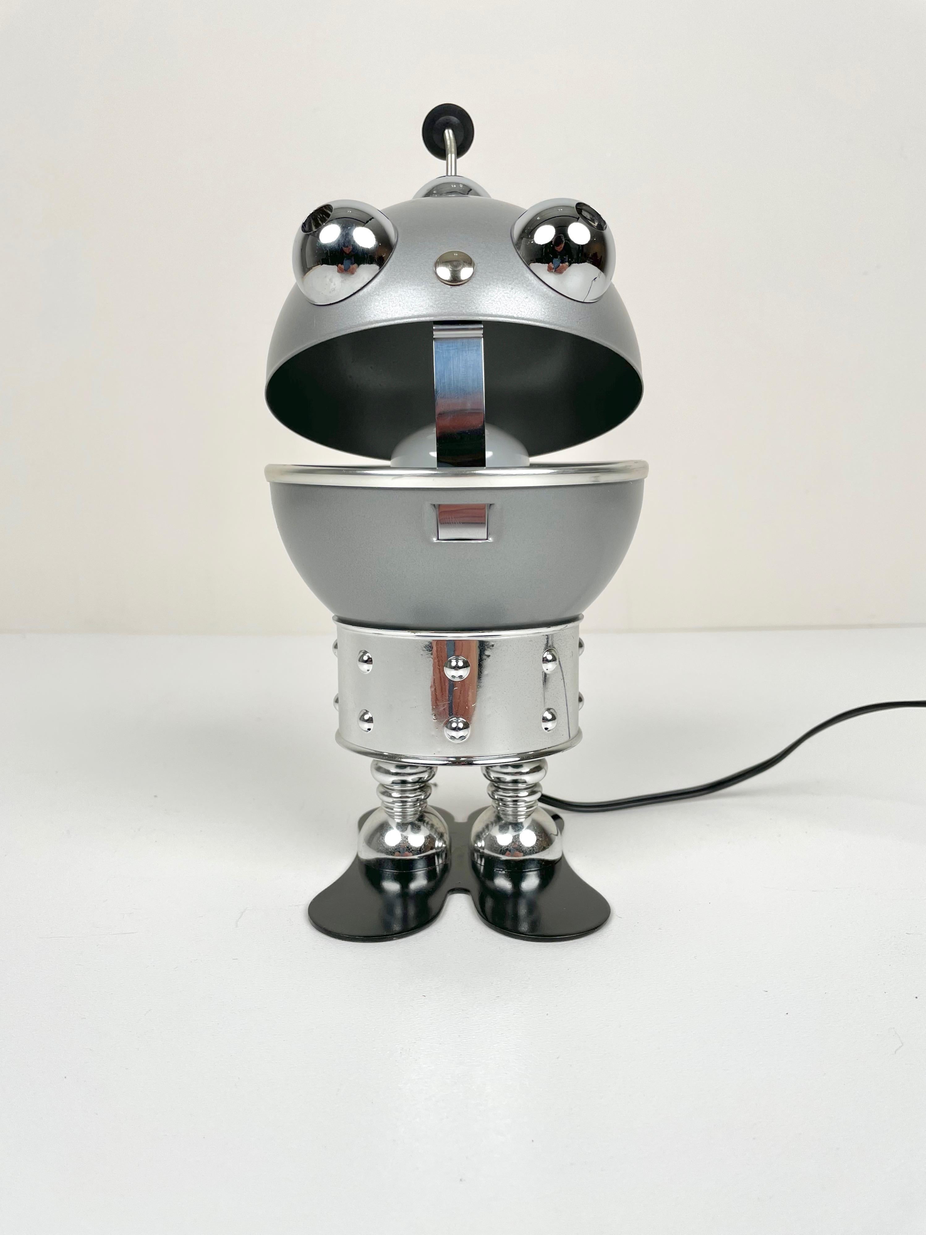 satco robot lamp