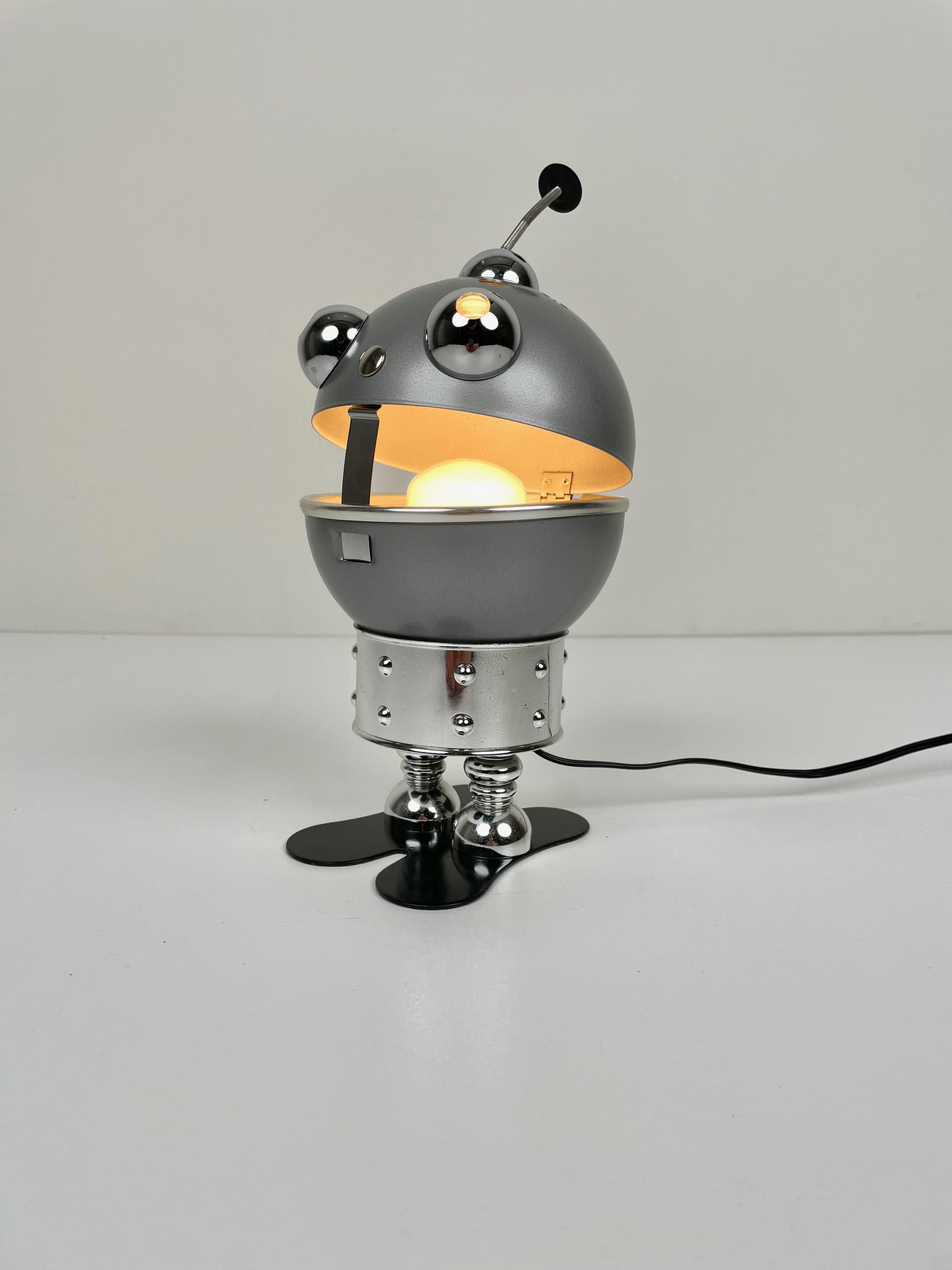 European Space Age Robot Aluminum Table Lamp, 1970s