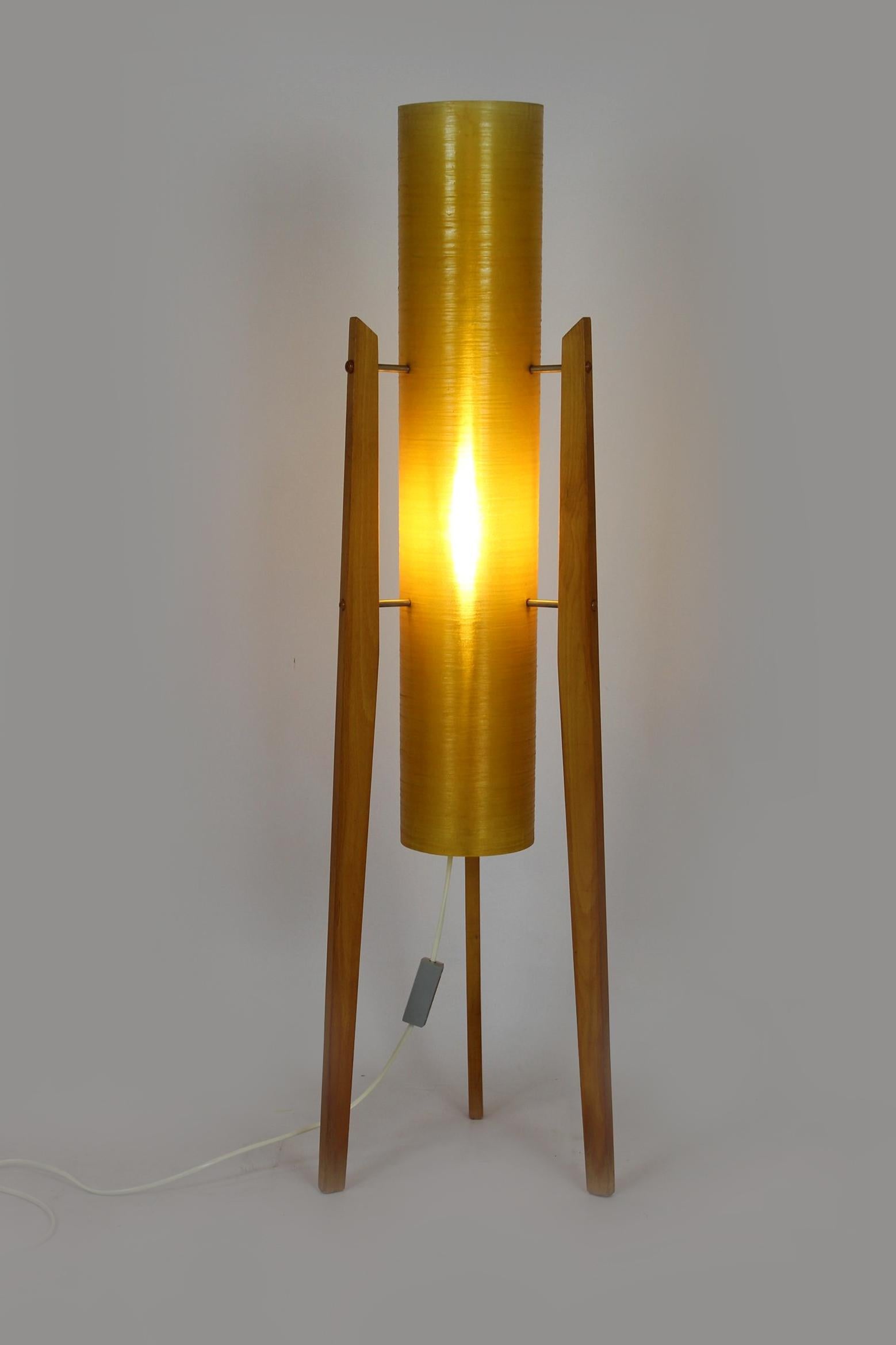 Lampadaire à fusée de l'ère spatiale de Novoplast Sered, années 1960 en vente 7