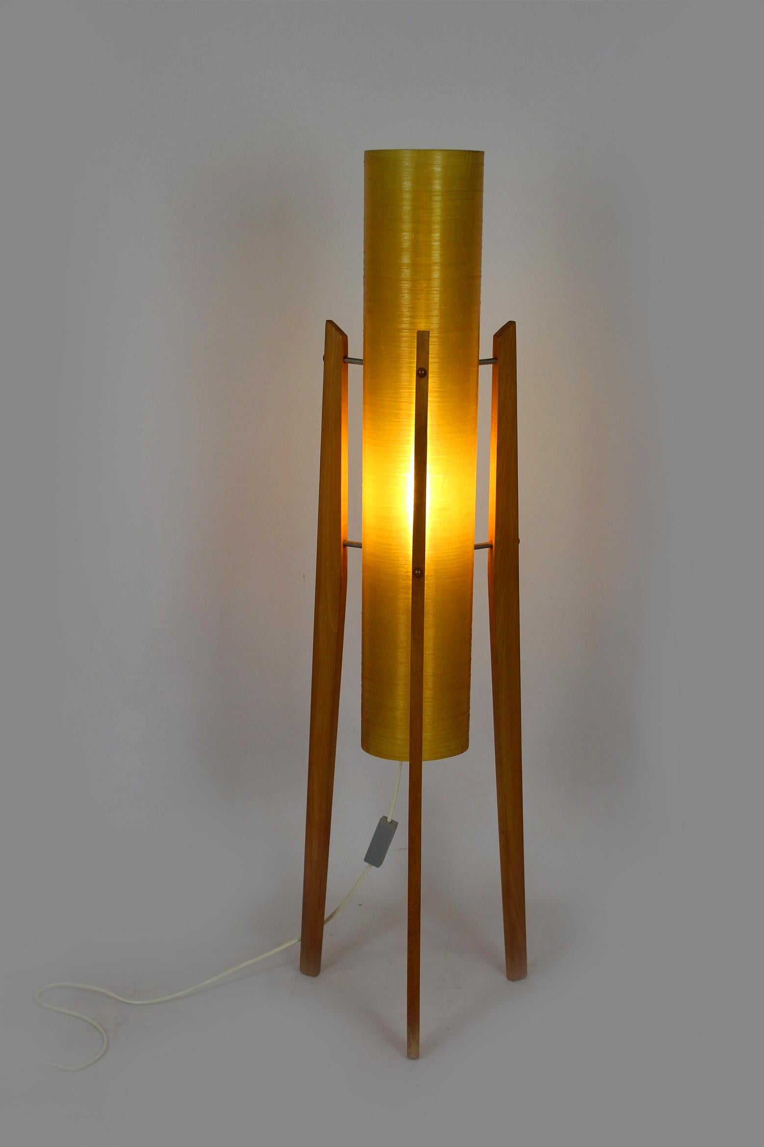Lampadaire à fusée de l'ère spatiale de Novoplast Sered, années 1960 en vente 12