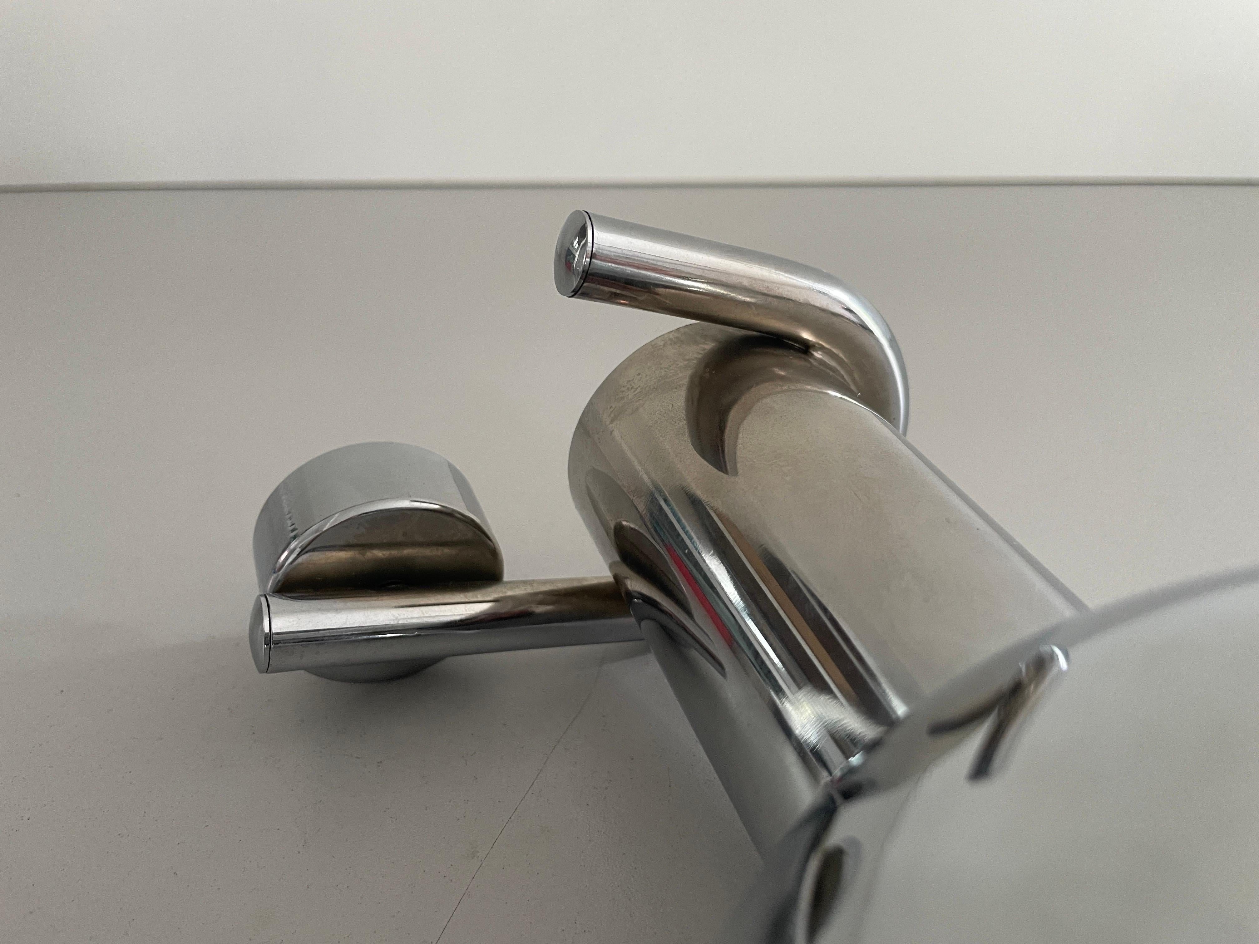 Ensemble de 3 appliques rotatives de l'ère spatiale en chrome, 1970, Italie en vente 13
