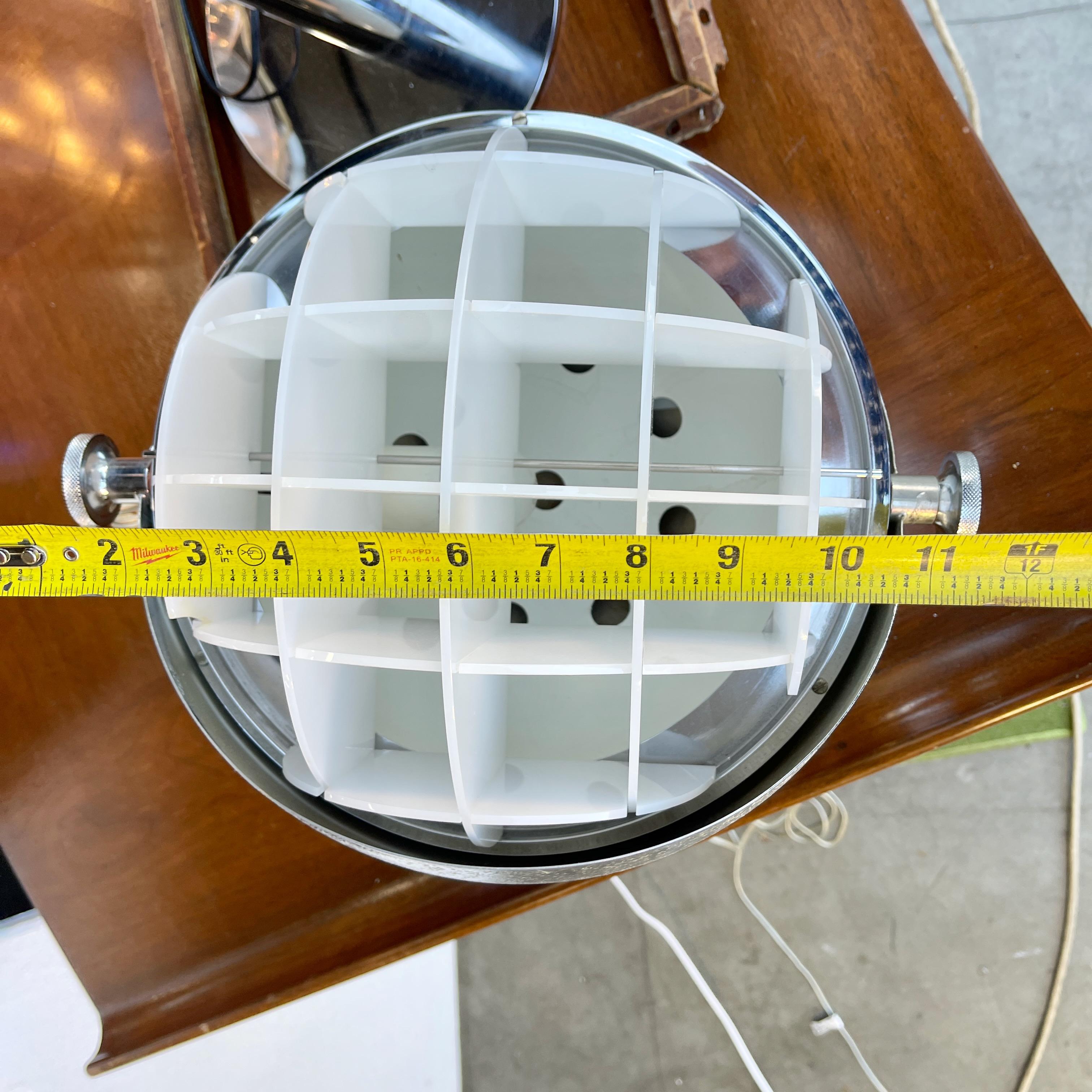 Space Age Rotating Spherical Lamp Style of Joe Colombo For Sale 4
