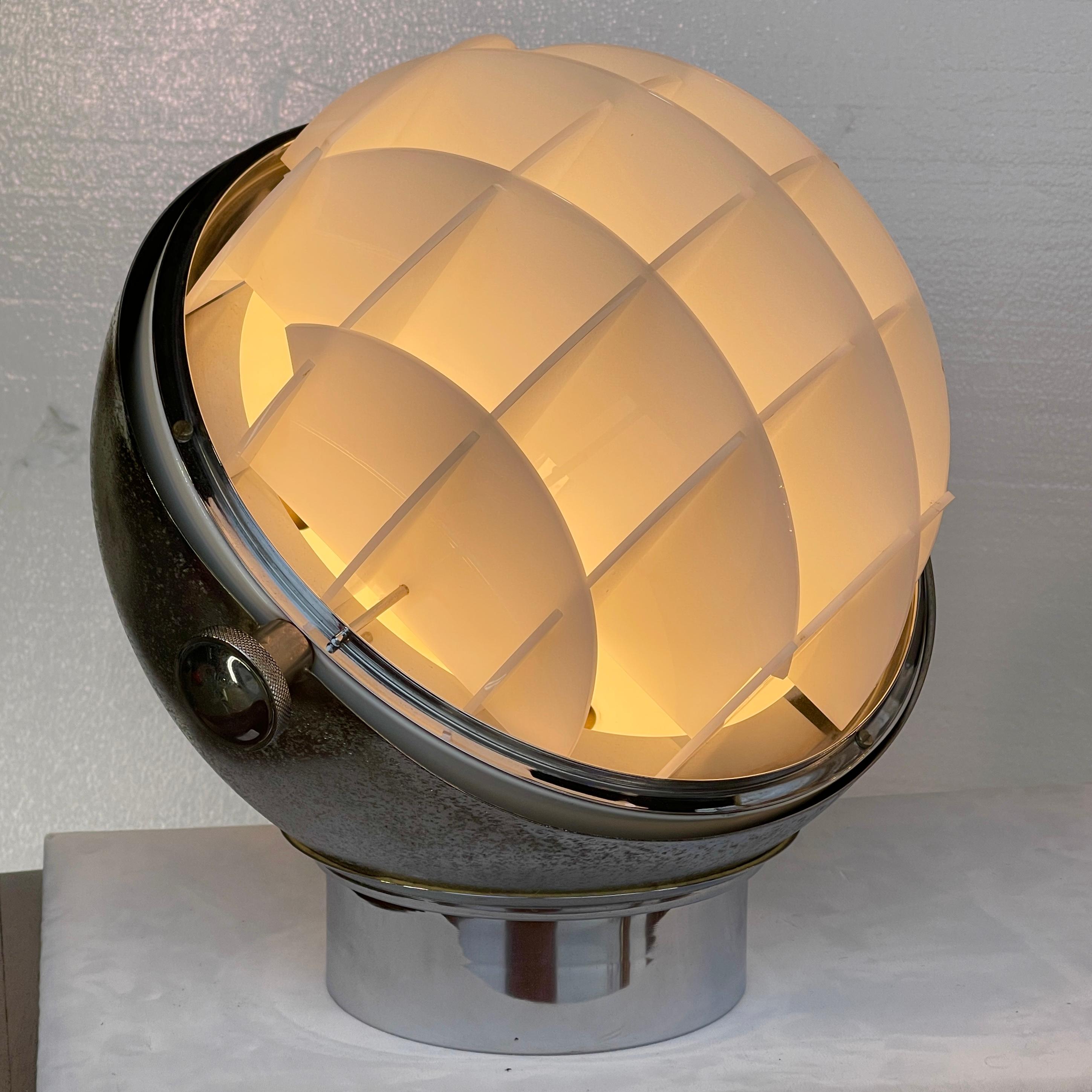 Space Age Rotating Spherical Lamp Style of Joe Colombo For Sale 11