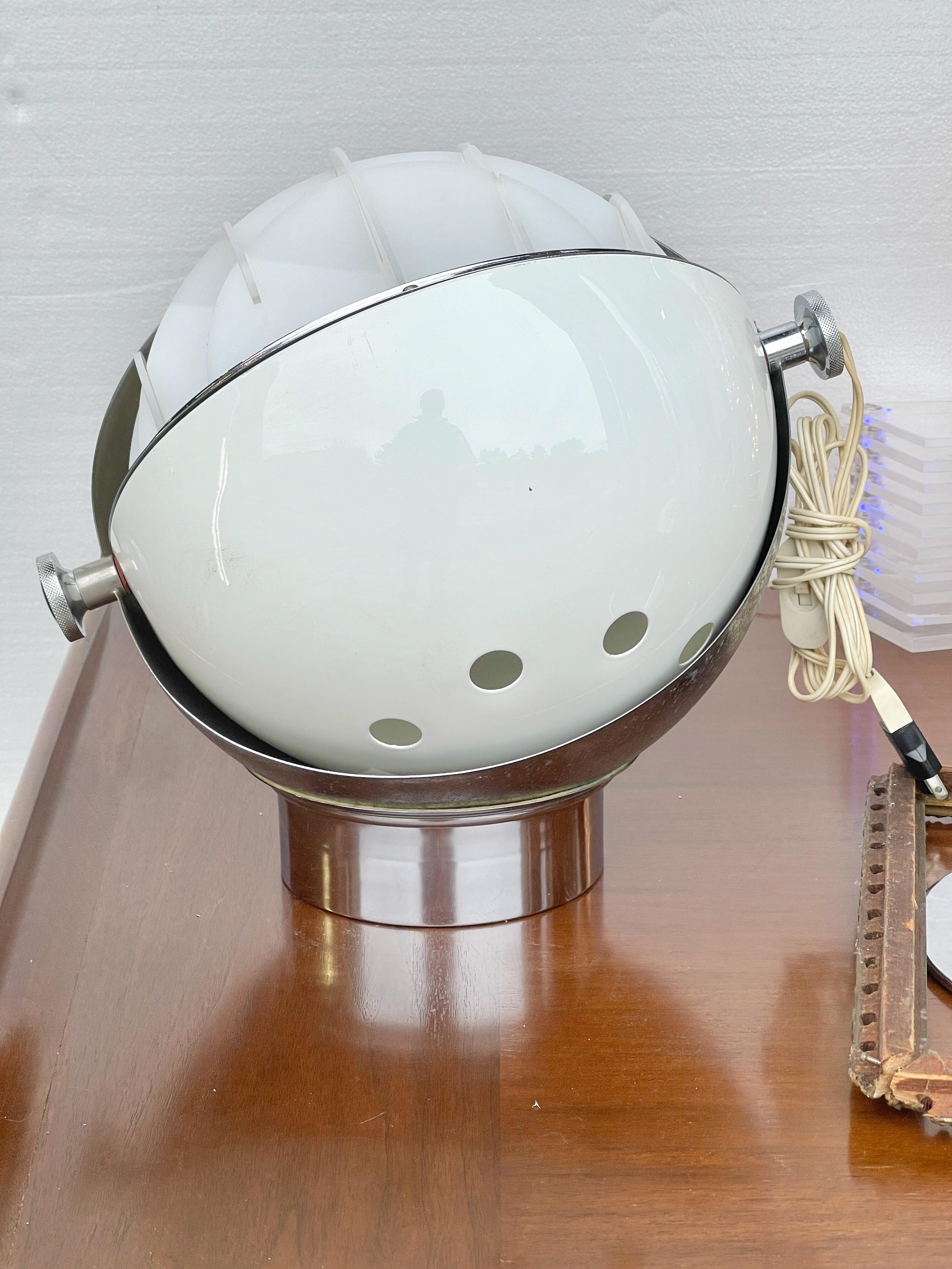 Space Age Rotating Spherical Lamp Style of Joe Colombo For Sale 1