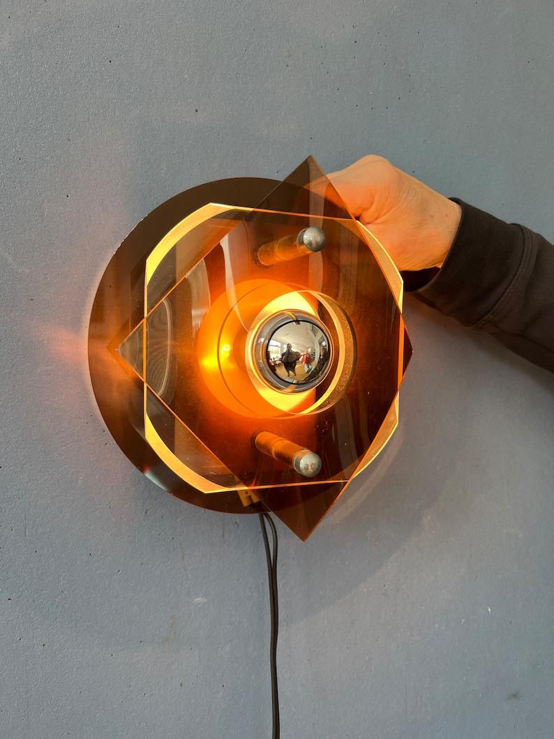Space Age Rounded Plexiglass Wall Sconce / Perspex Wall Lamp by Herda, 1970s In Excellent Condition For Sale In ROTTERDAM, ZH