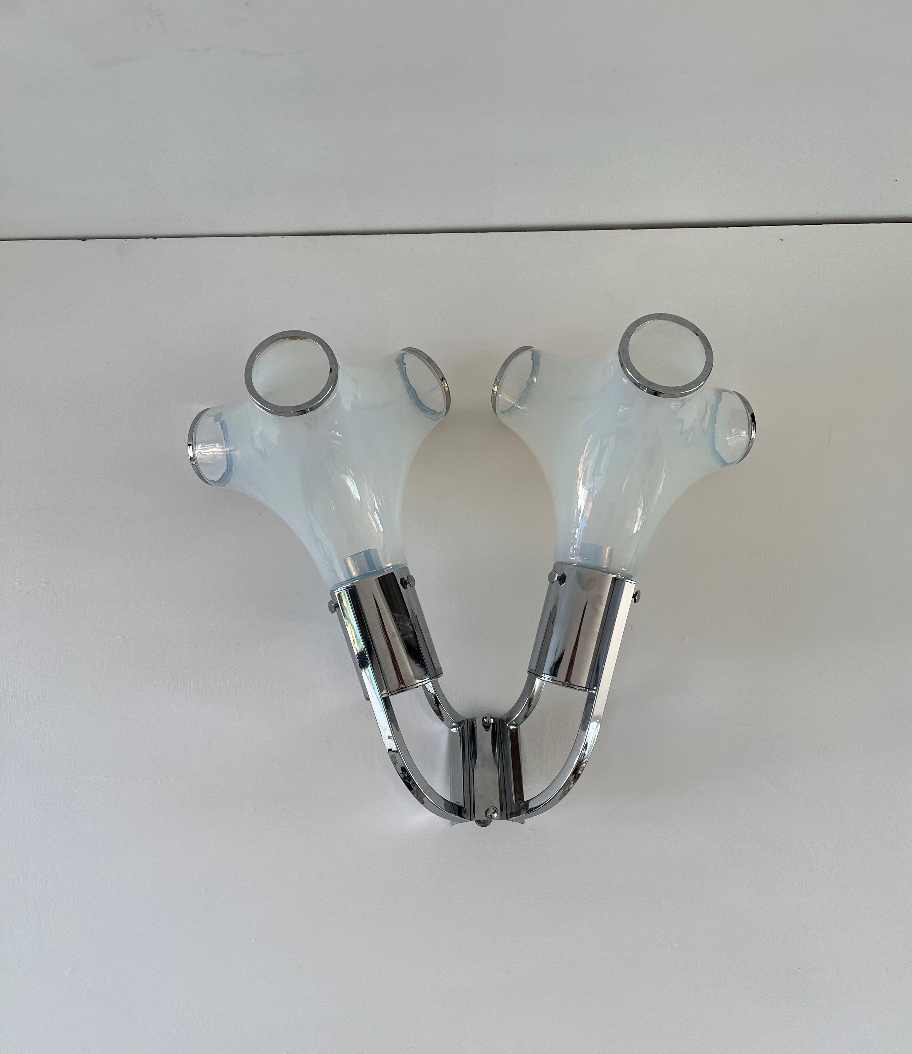 Italian Space Age Sconce Designed by Aldo Nason for Mazzega in Murano Glass, ca. 1968 For Sale