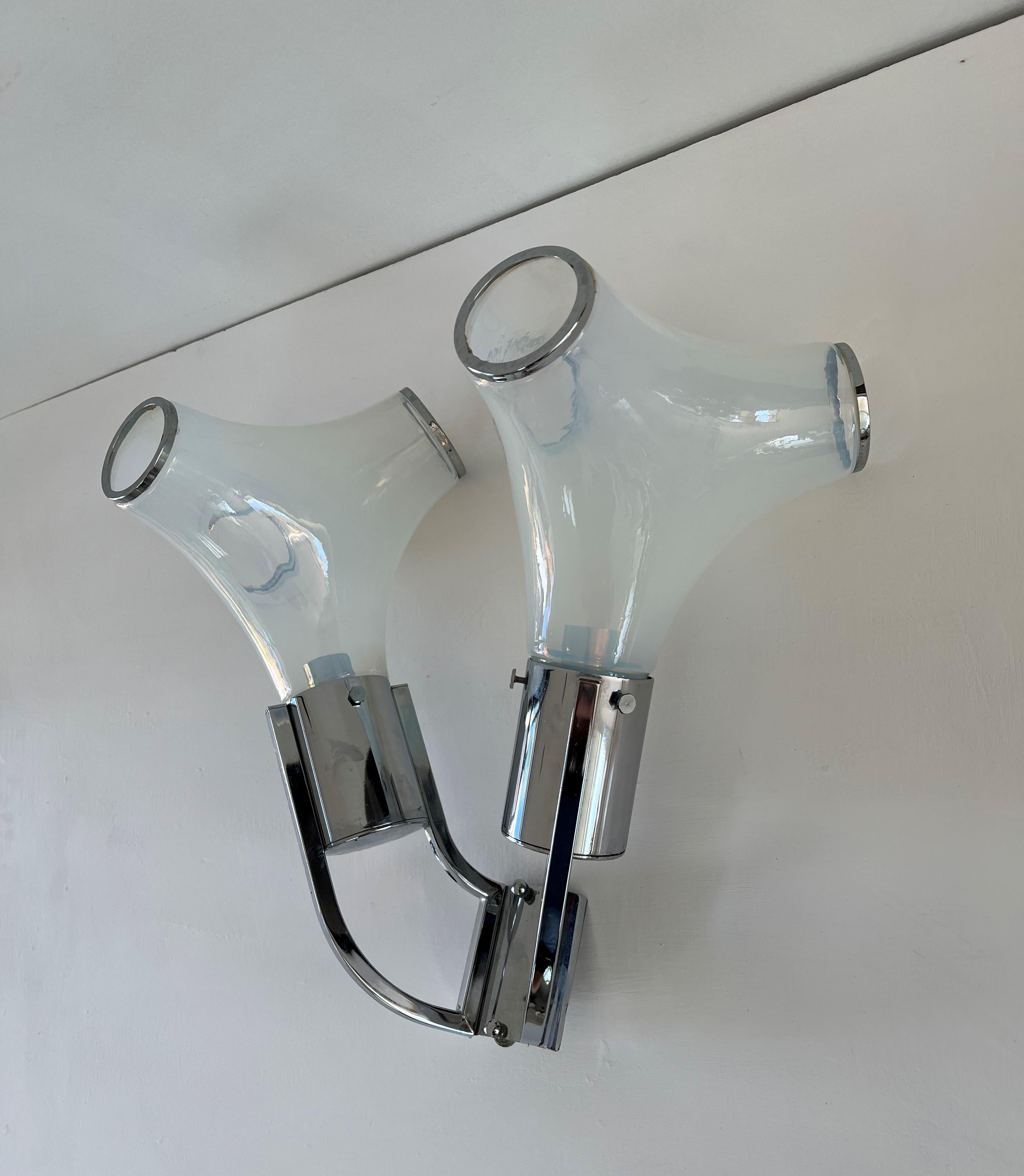 Hand-Crafted Space Age Sconce Designed by Aldo Nason for Mazzega in Murano Glass, ca. 1968 For Sale