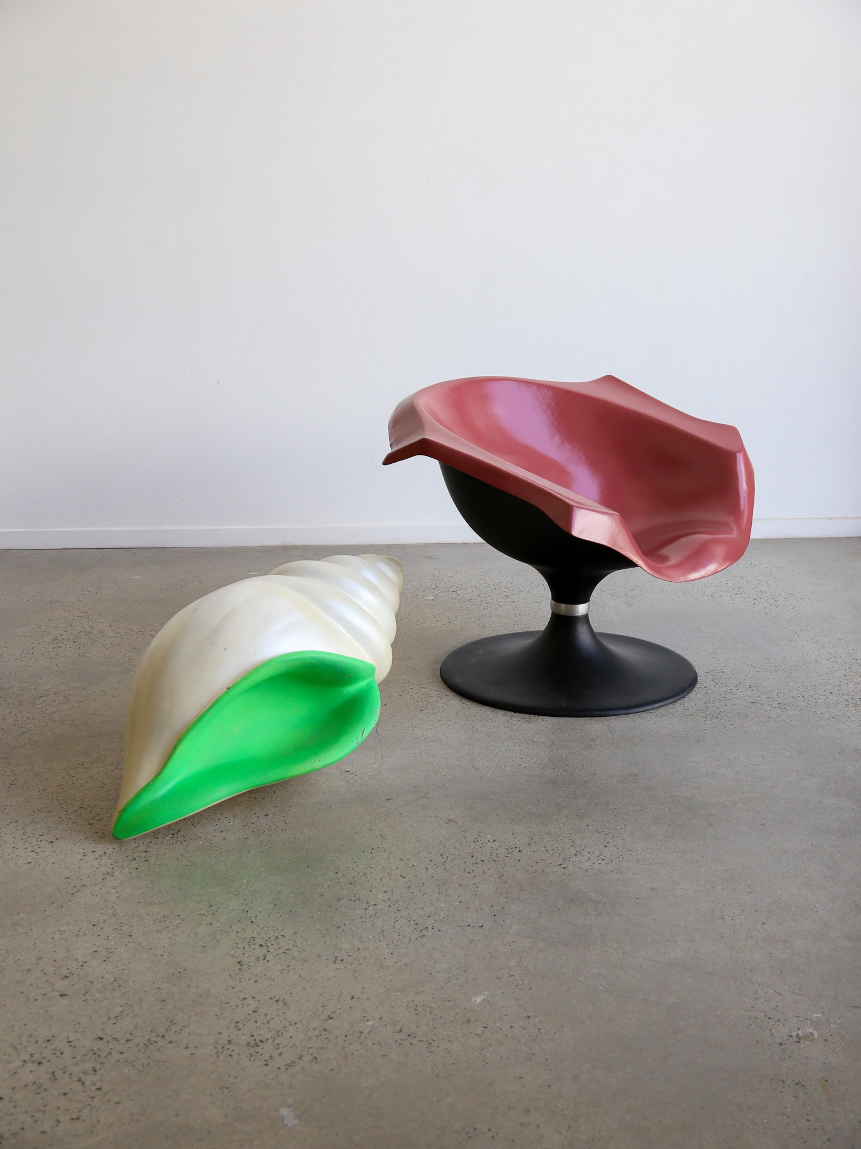 Fibre de verre Chaise sculpturale de l'ère spatiale en fibre de verre en vente