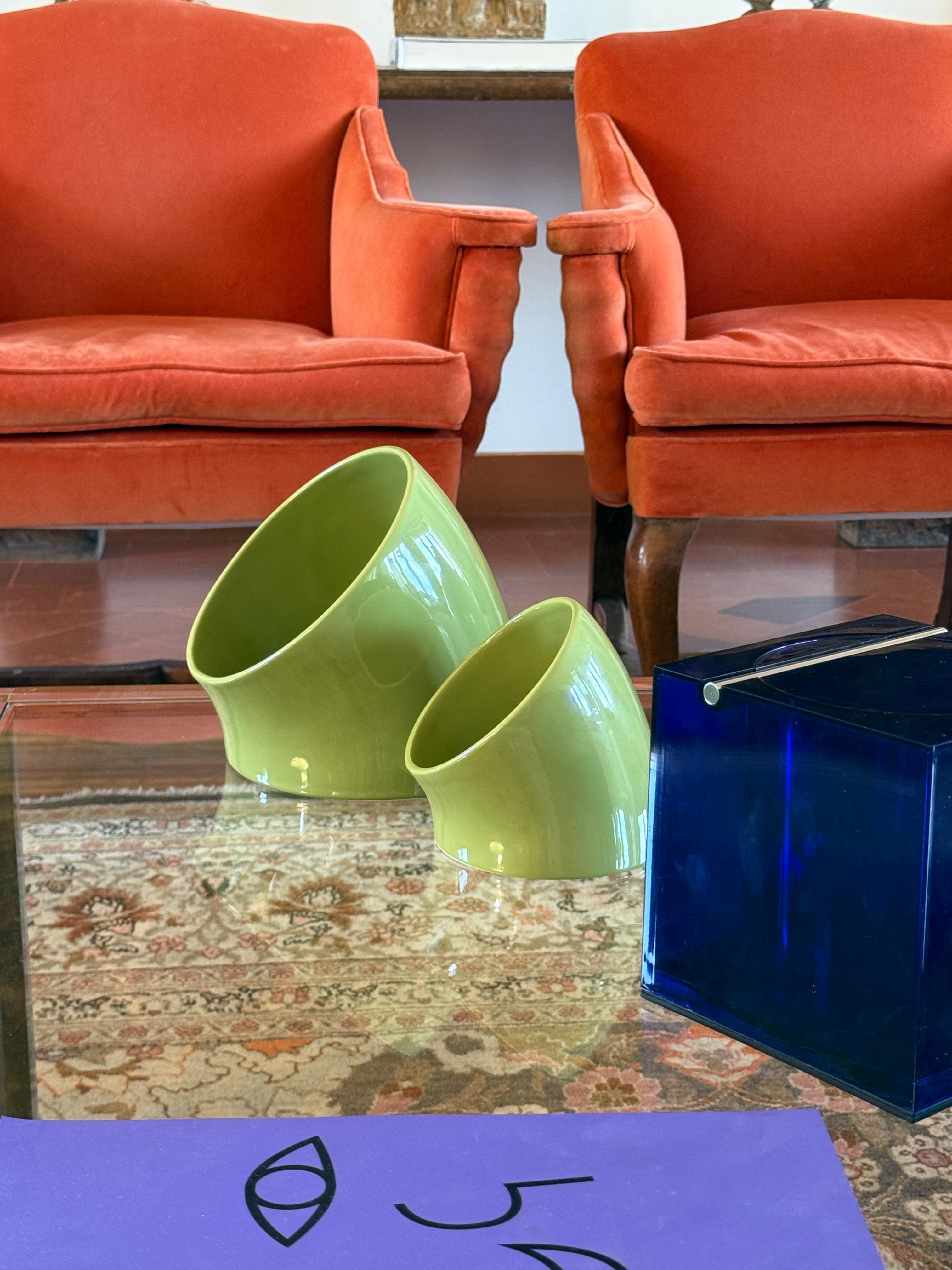 Space age set of 2 green ceramic vide poche, Sicart Italy ca. 1970 In condizioni ottime in vendita a Firenze, IT