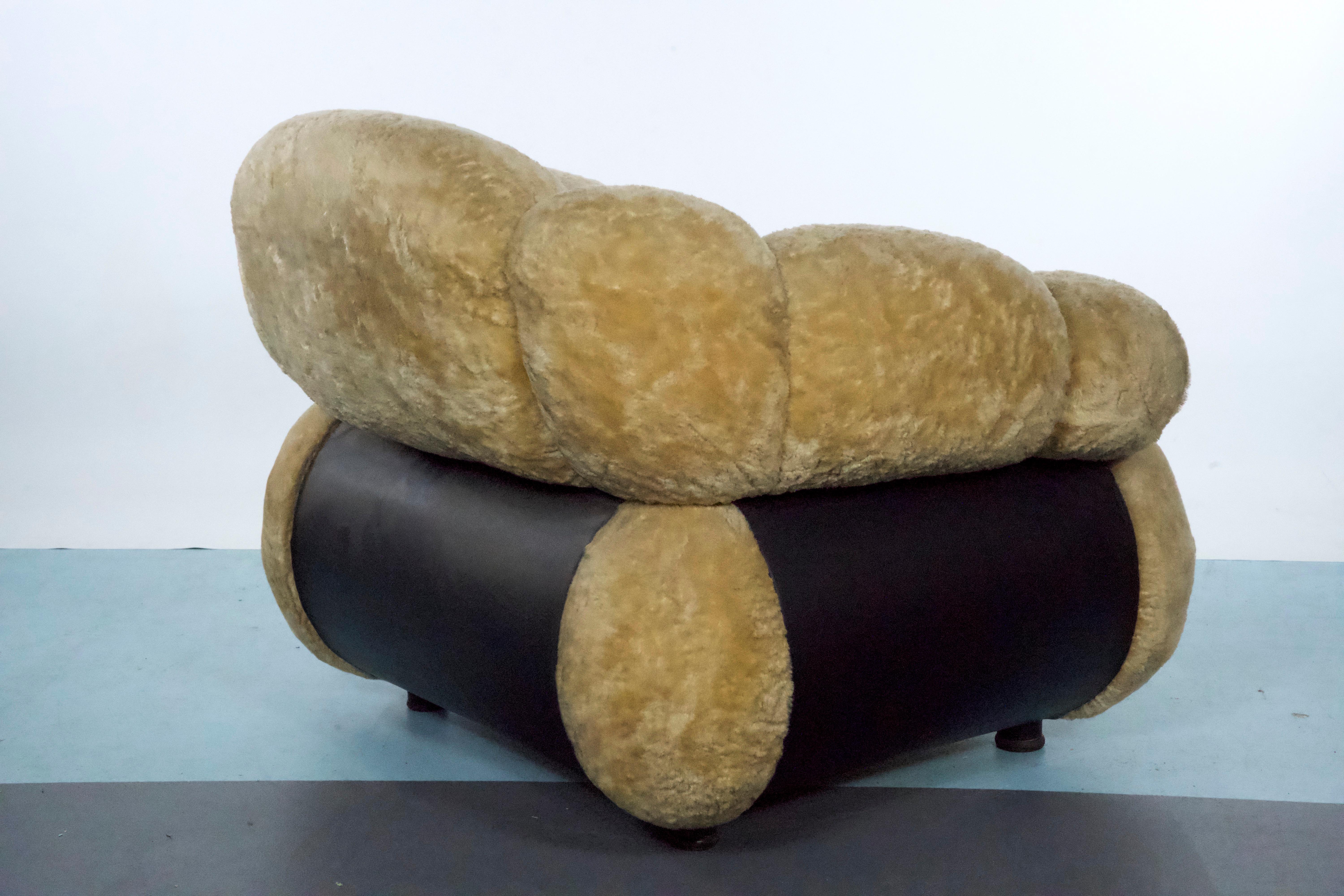 20th Century Space Age Single Armchair by Adriano Piazzesi, Cream Teddy Bear & Leatherette