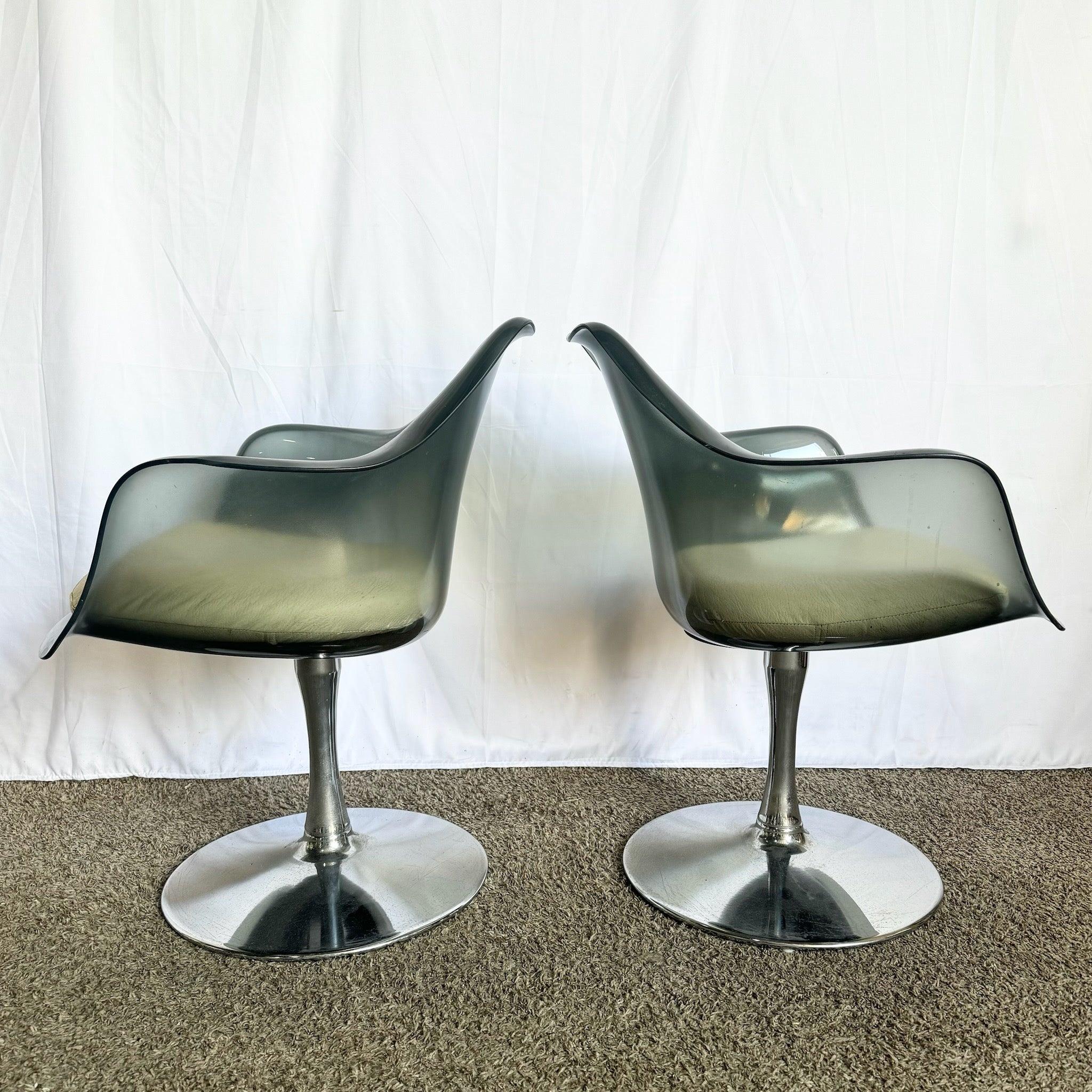 20ième siècle Space AGE Chaises de salle à manger Tulipe en Lucite fumé et Chrome - Lot de 4 en vente
