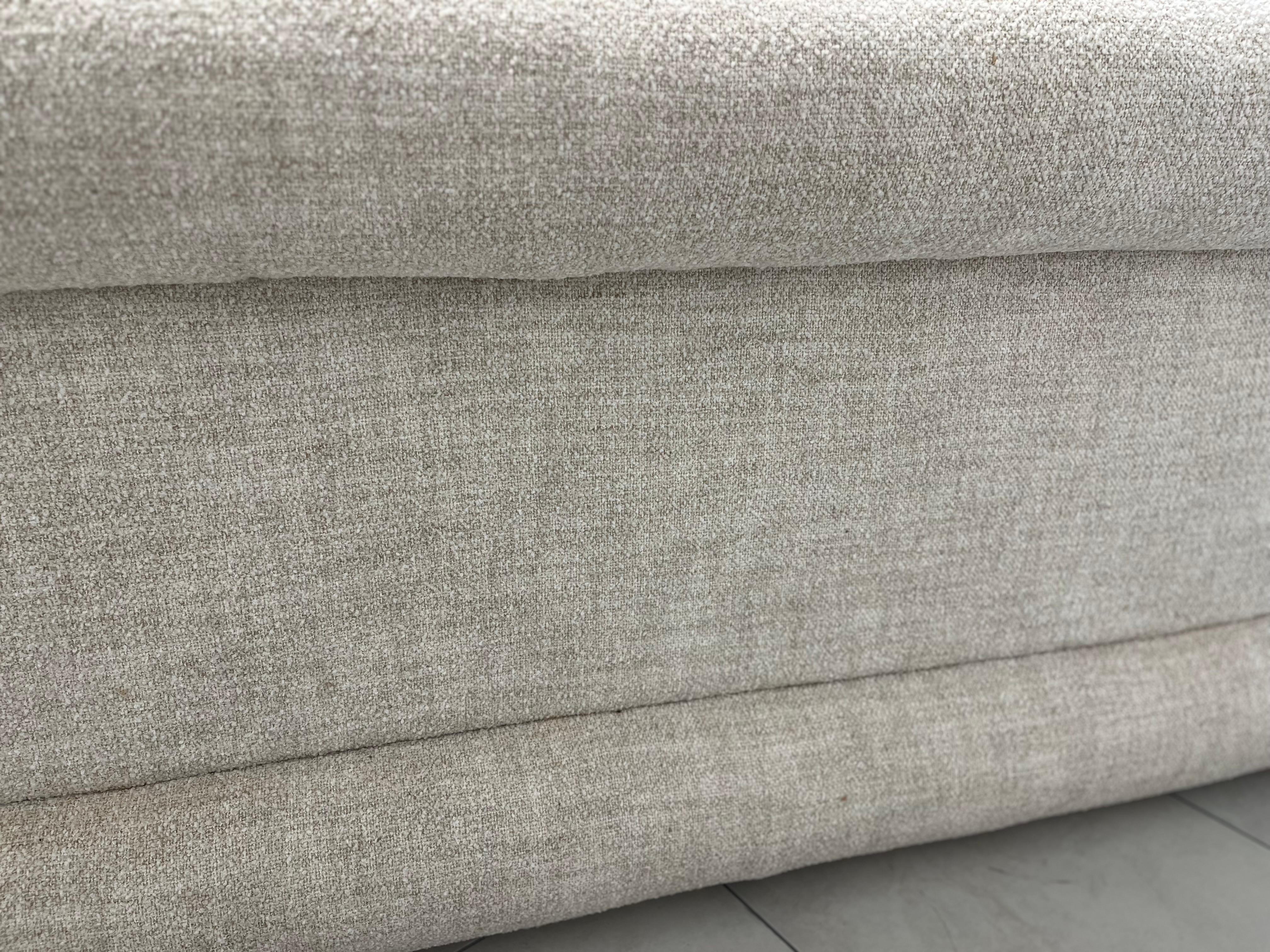 Space age sofa by Emilio Guarnacci For Sale 8
