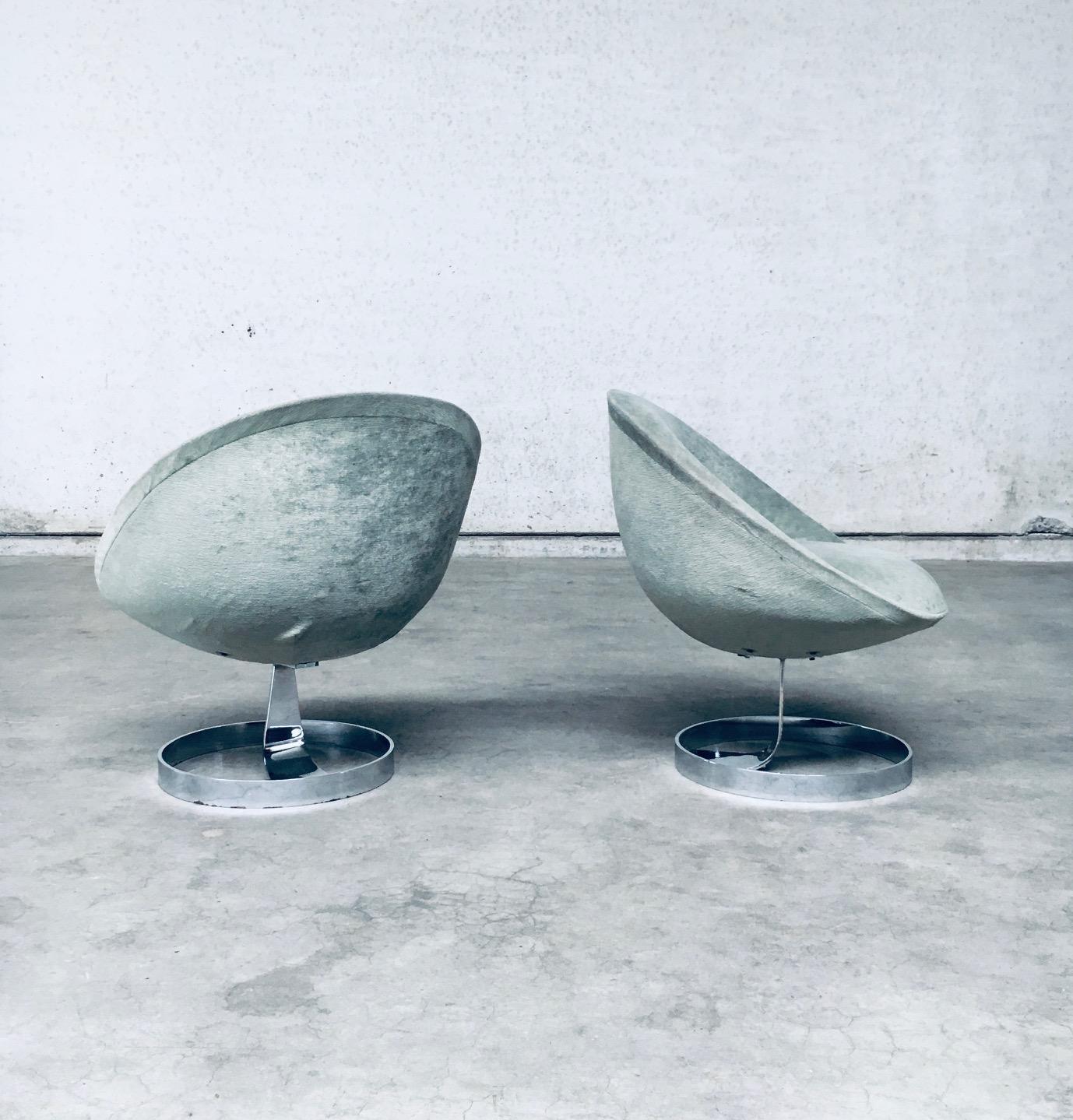 Space Age SPHERE POD Lounge Chair set, France 1960's For Sale 1