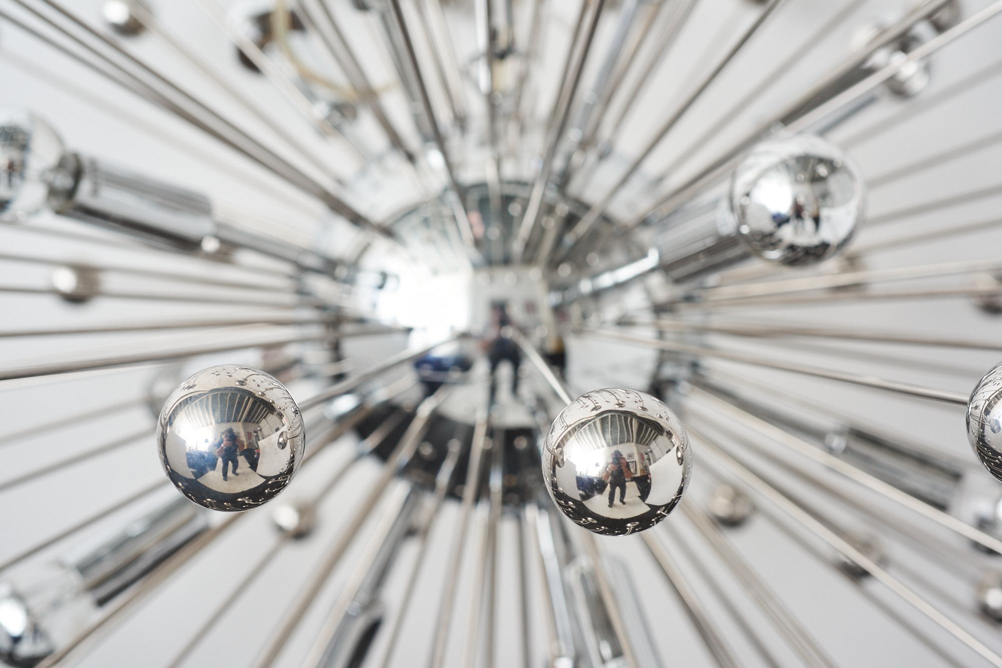Space Age Sputnik Chandelier In Good Condition For Sale In Athens, Attiki