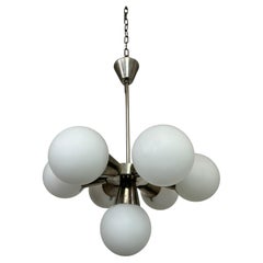 Sputnik-Kronleuchter aus dem Weltraum