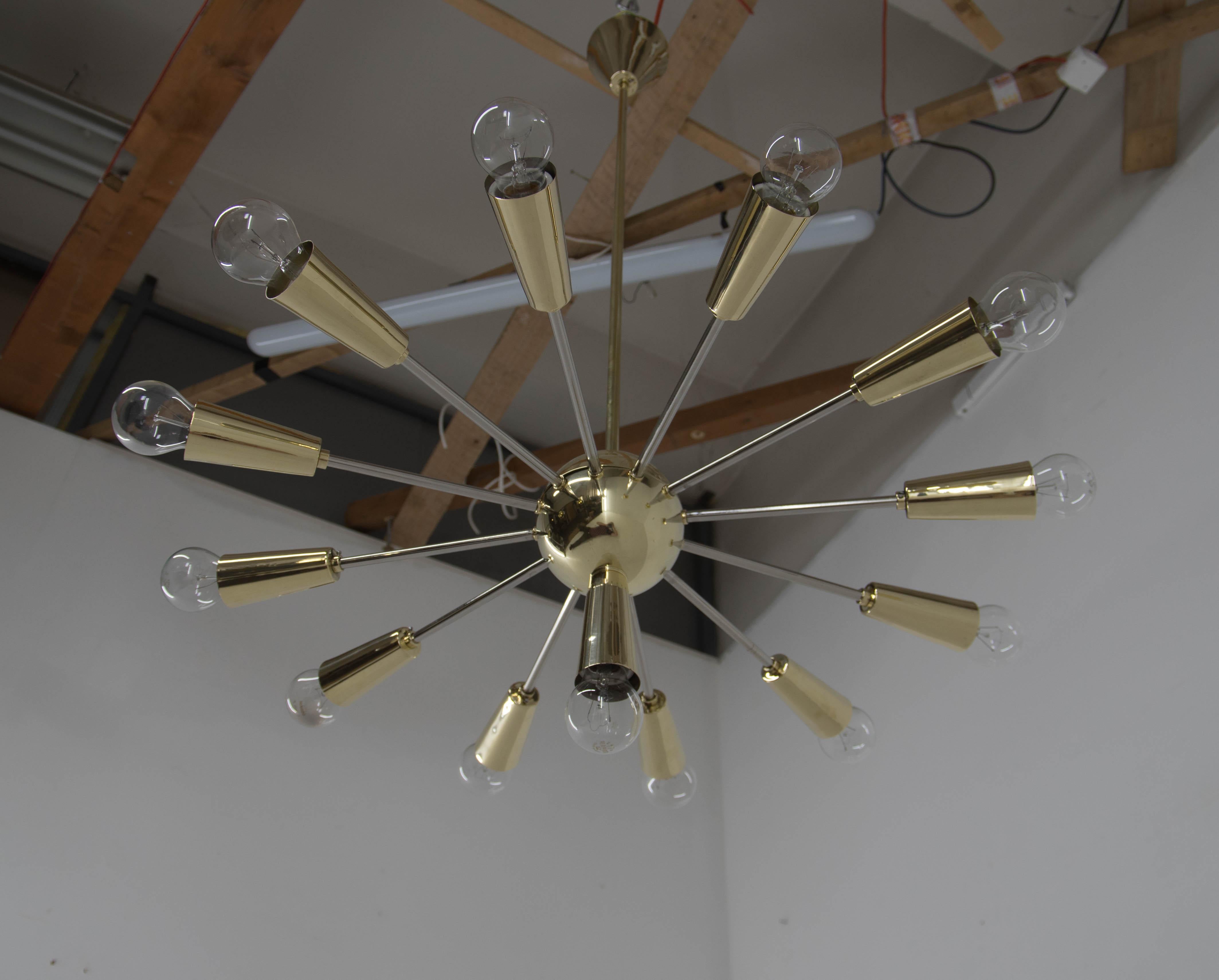 Space Age Sputnik Chandelier in Perfect Condition, Czechoslovakia, 1960s For Sale 7