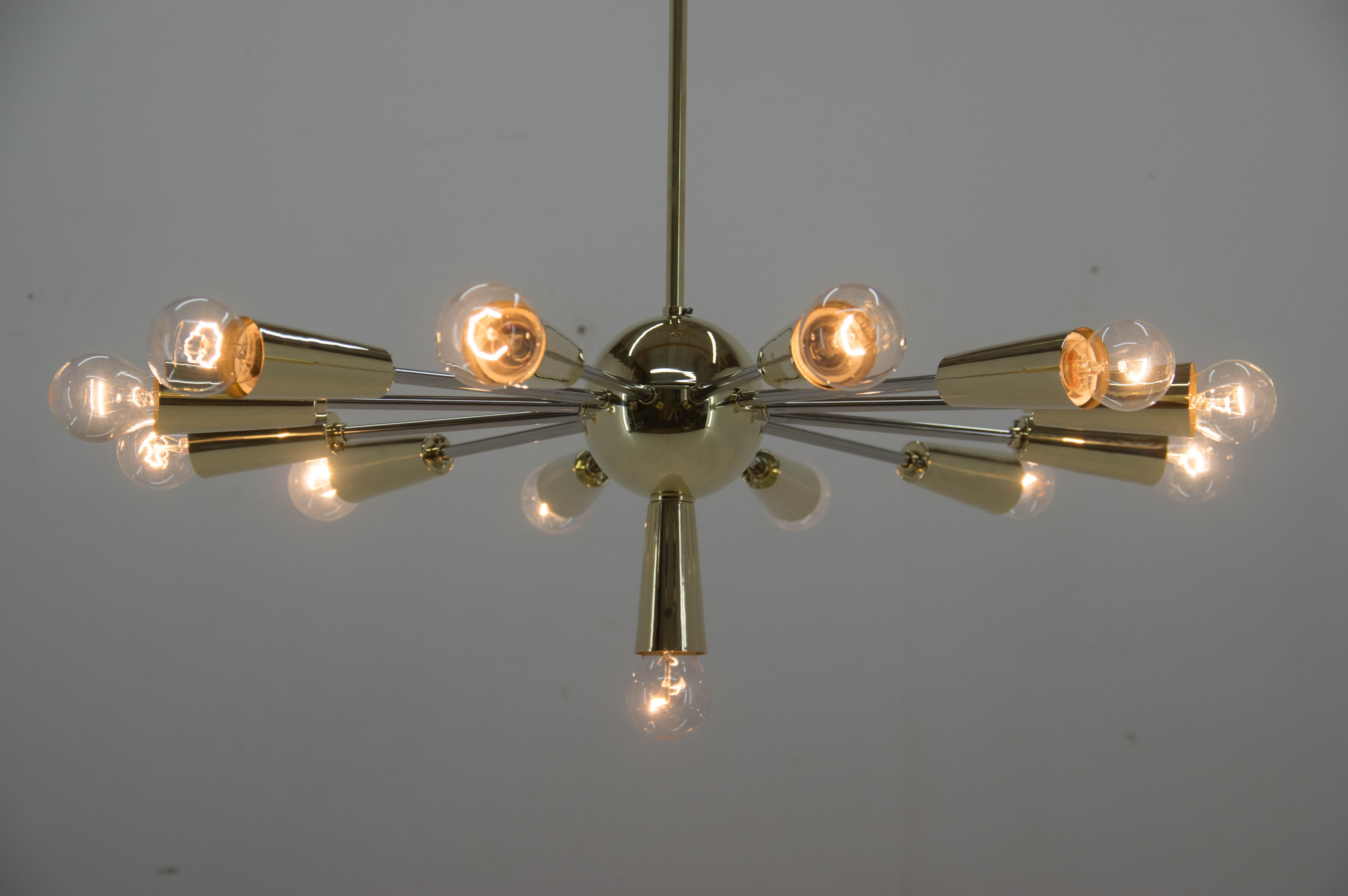 Space Age Sputnik Chandelier in Perfect Condition, Czechoslovakia, 1960s For Sale 4