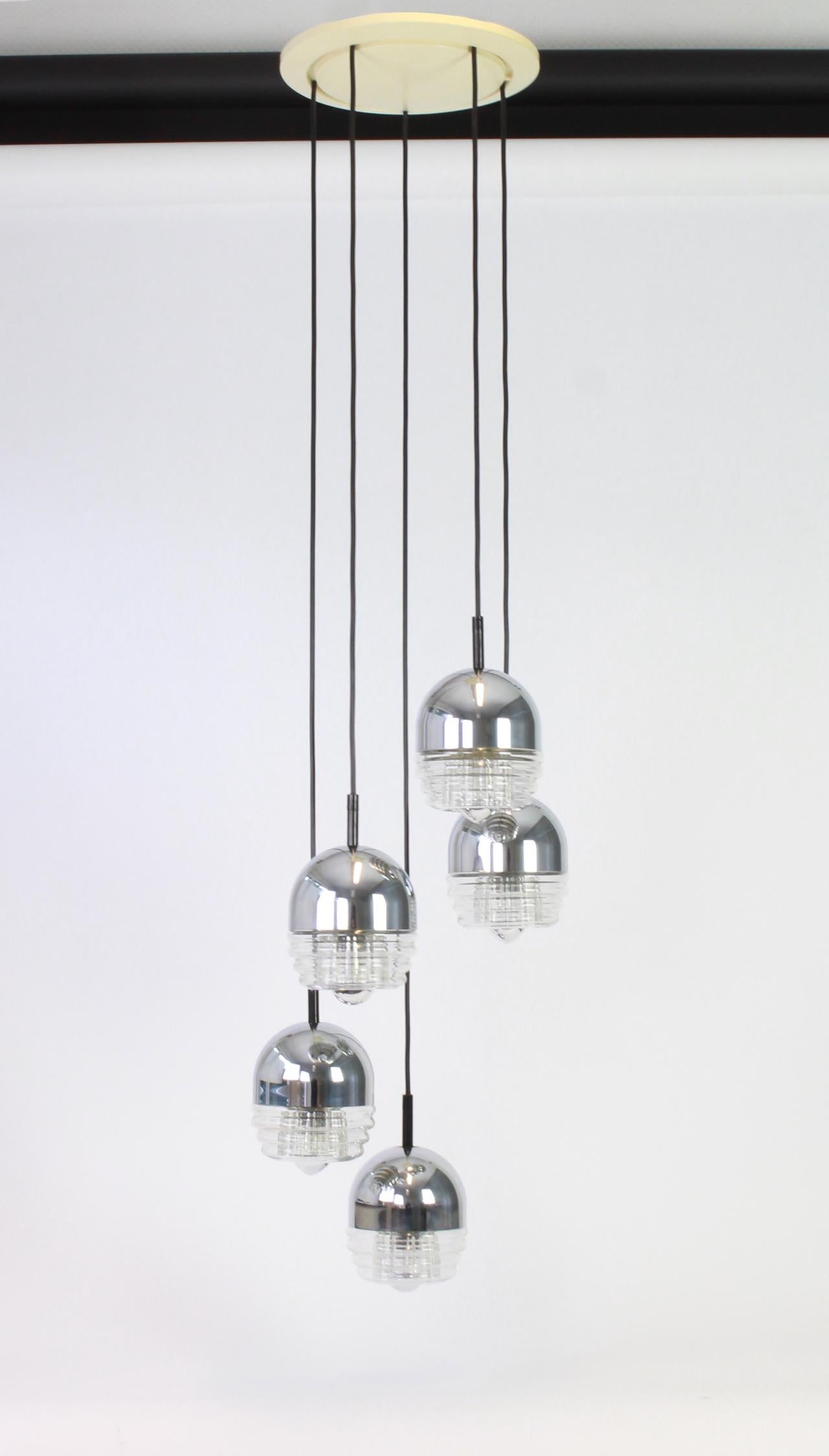 Space Age Sputnik Chrome Glass Cascade Chandelier Pendant Ceiling Lamp by Kaiser In Good Condition In Aachen, NRW