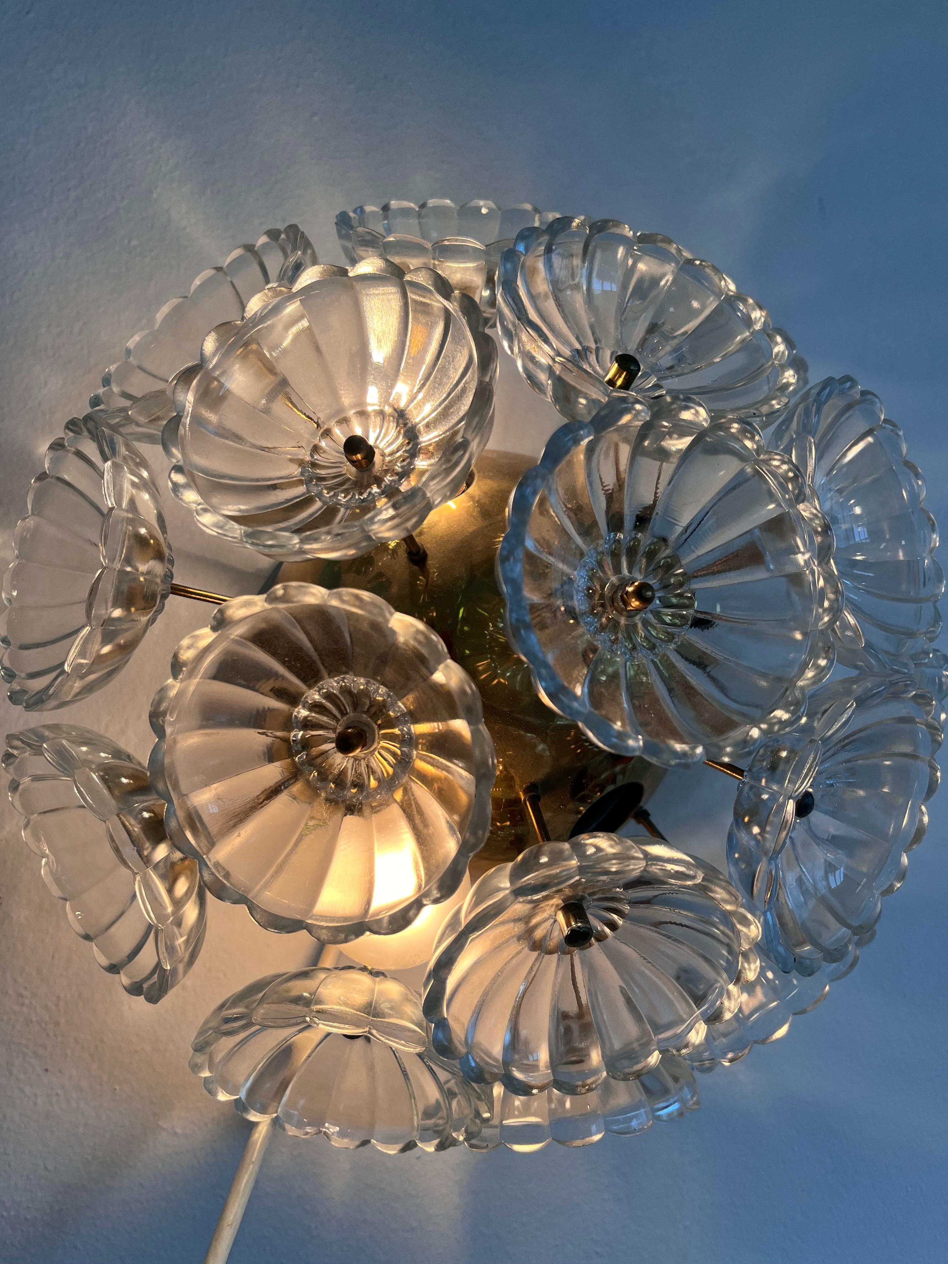 Space age Sputnik Dandelion Wall Lamp or Flush Mount by VEB, Germany, 1960s  In Good Condition For Sale In Praha, CZ