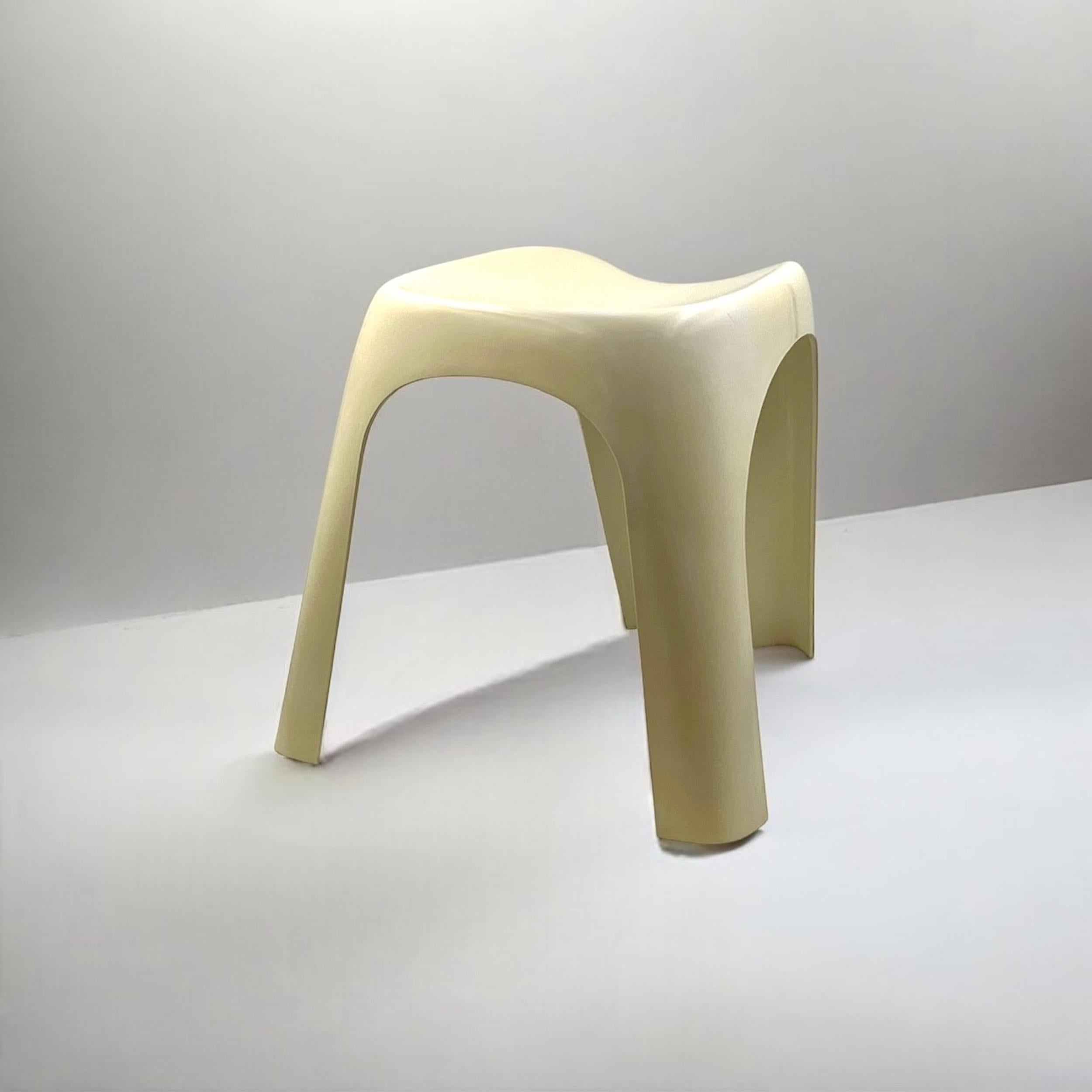 Taburete Space Age Bilumen 'STACKI' Diseño de Giorgina Castiglioni, Italia Años 70 Plástico en venta
