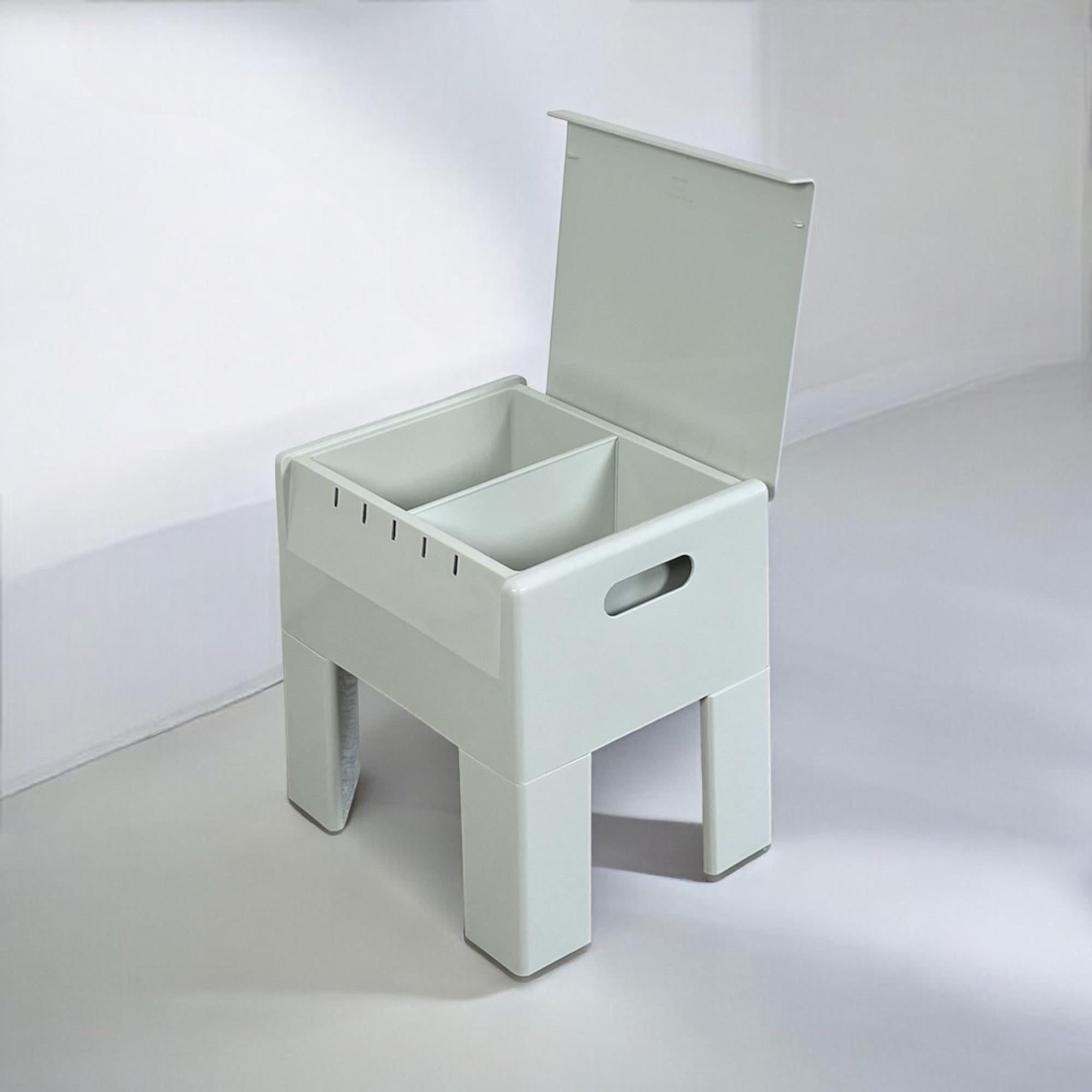 Milieu du XXe siècle Tabouret de l'ère spatiale d'Olaf Von Bohr pour Gedy, Italie, années 1960 en vente