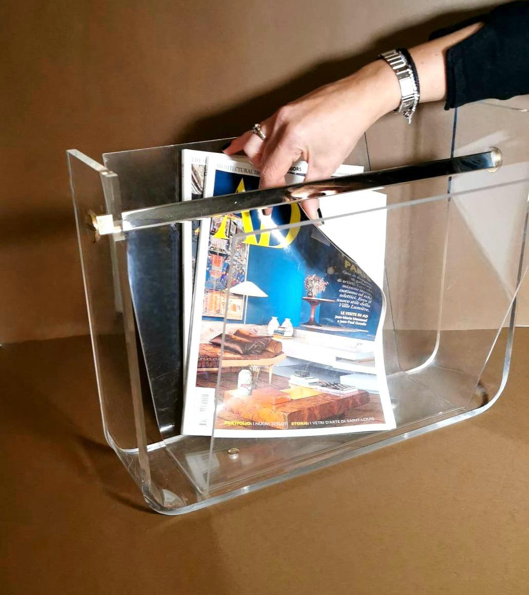 Space Age Style Italian Clear Plexiglass Magazine Rack For Sale 7