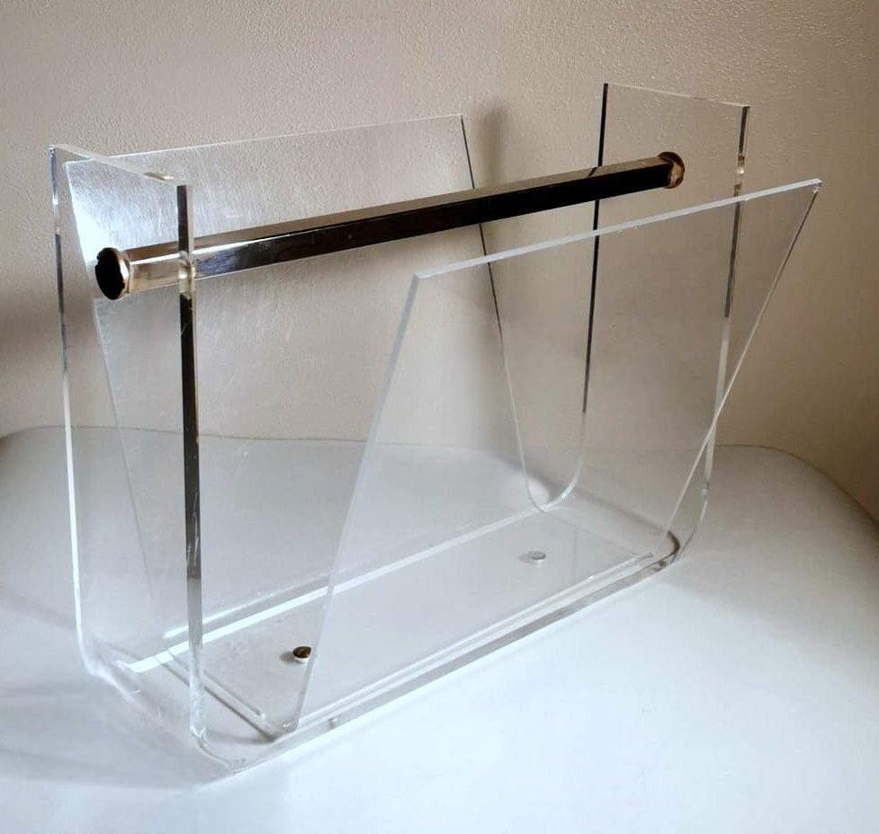 Space Age Style Italian Clear Plexiglass Magazine Rack For Sale 1