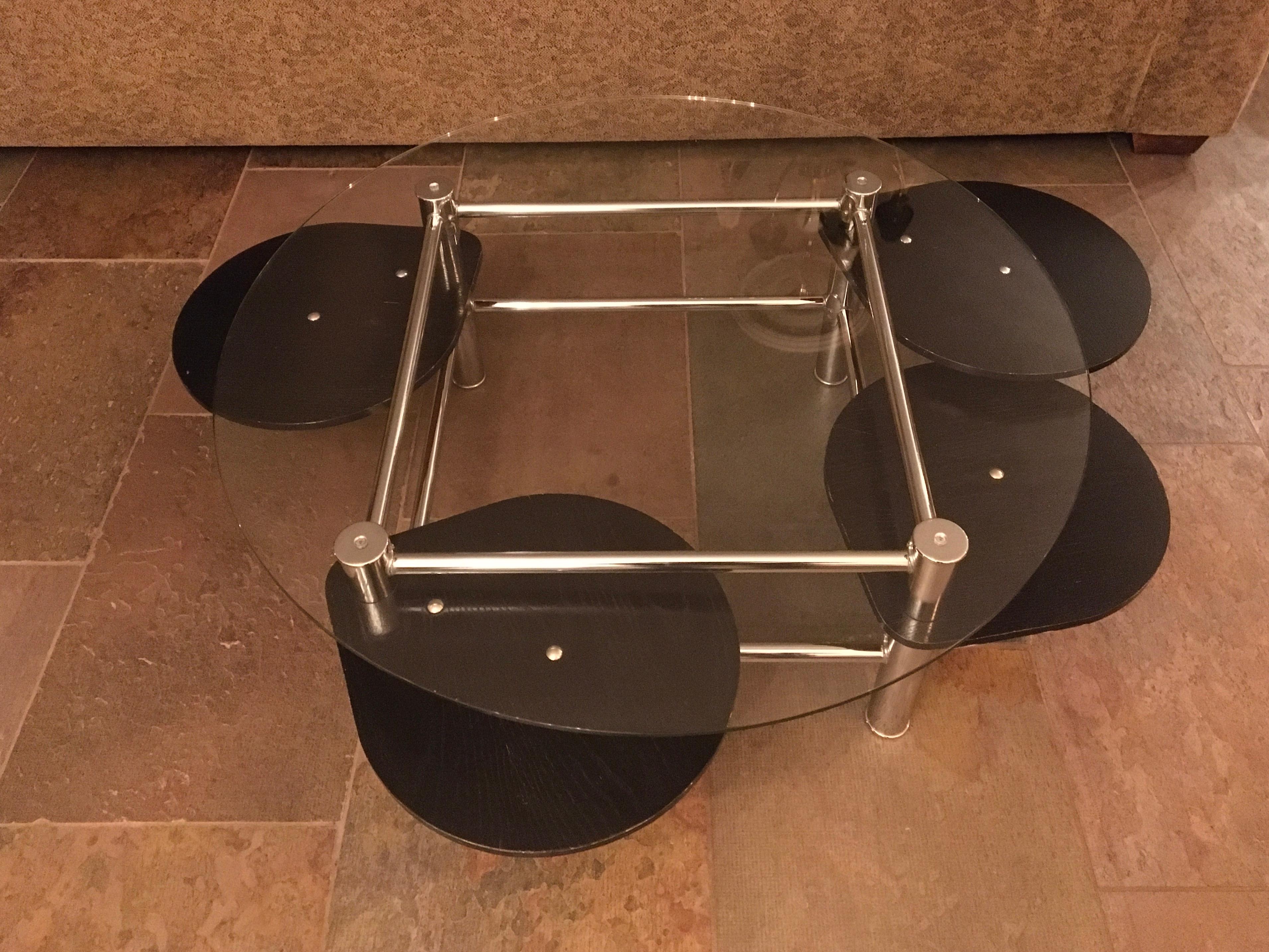 Space Age Swivel Chroom and Black Wood Coffee Table In Good Condition For Sale In Retie, BE