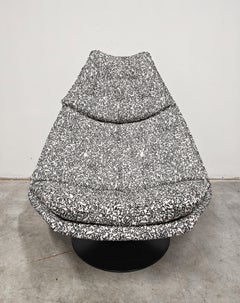 Space Age Swivel Lounge Chair FS 588 designed by Geoffrey Harcourt for Artifort